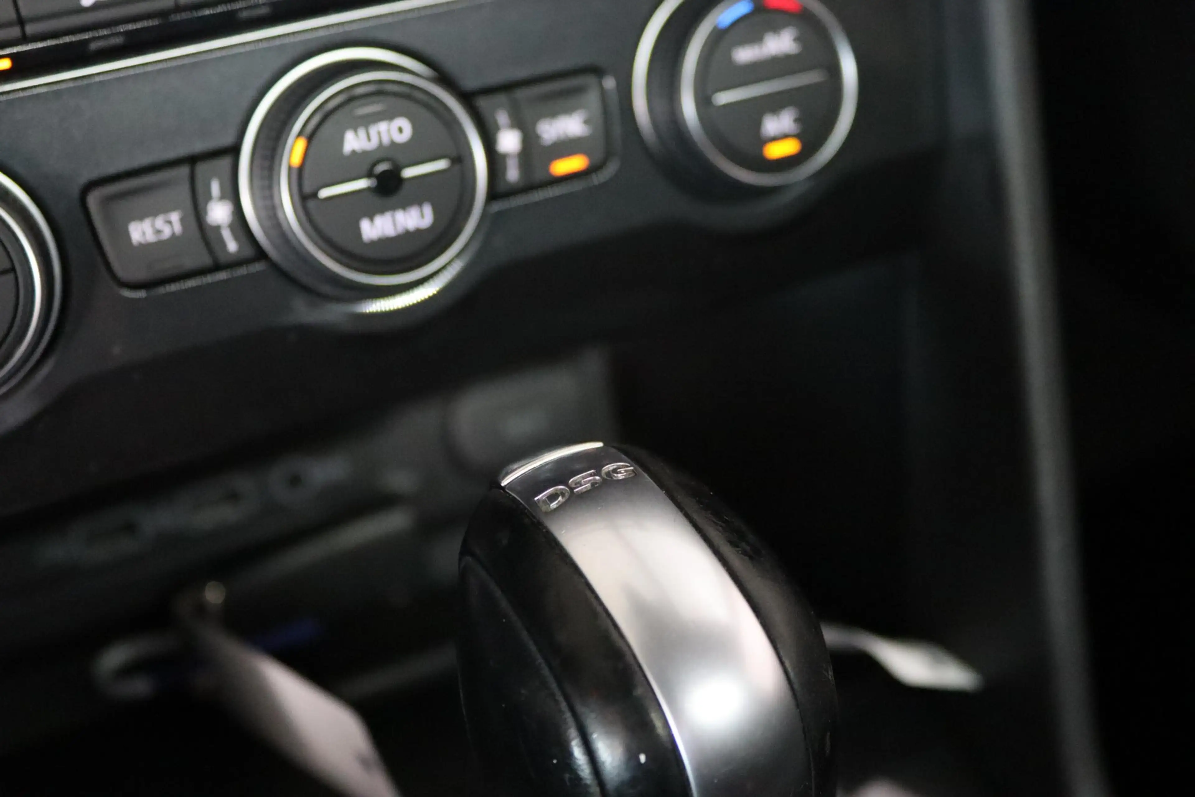 Volkswagen Tiguan Allspace 2.0 TSI 4Motion, Highline, 7-Persoons, Trekhaak, 3 — photo 37