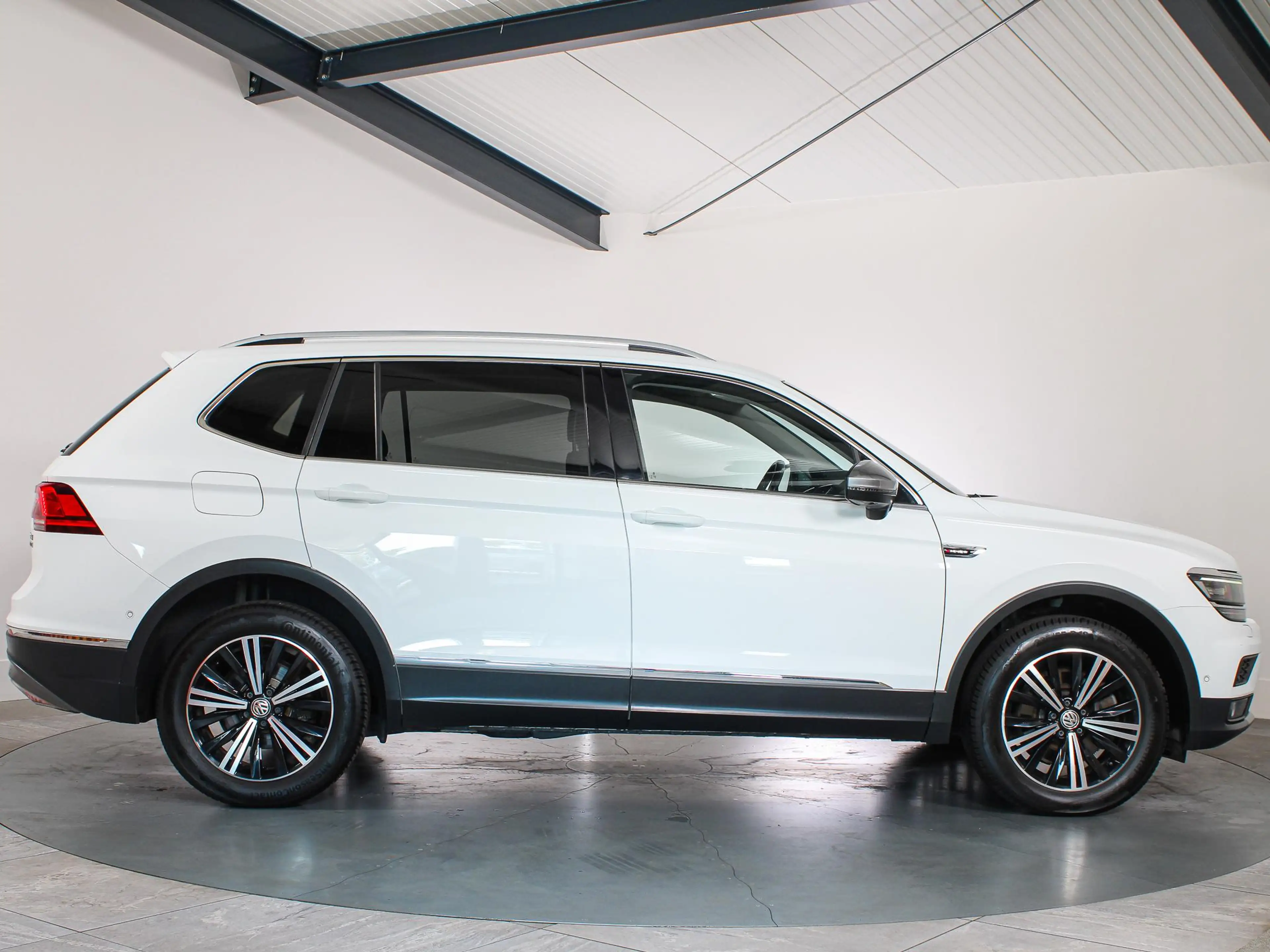Volkswagen Tiguan Allspace 2.0 TSI 4Motion, Highline, 7-Persoons, Trekhaak, 3 — photo 8