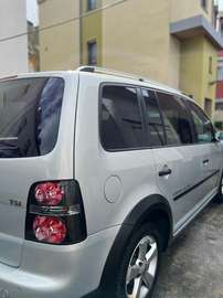 1.4 TSI Cross Touran