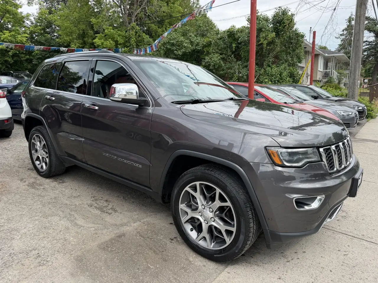 Jeep Grand Cherokee снимка Jeep Grand Cherokee