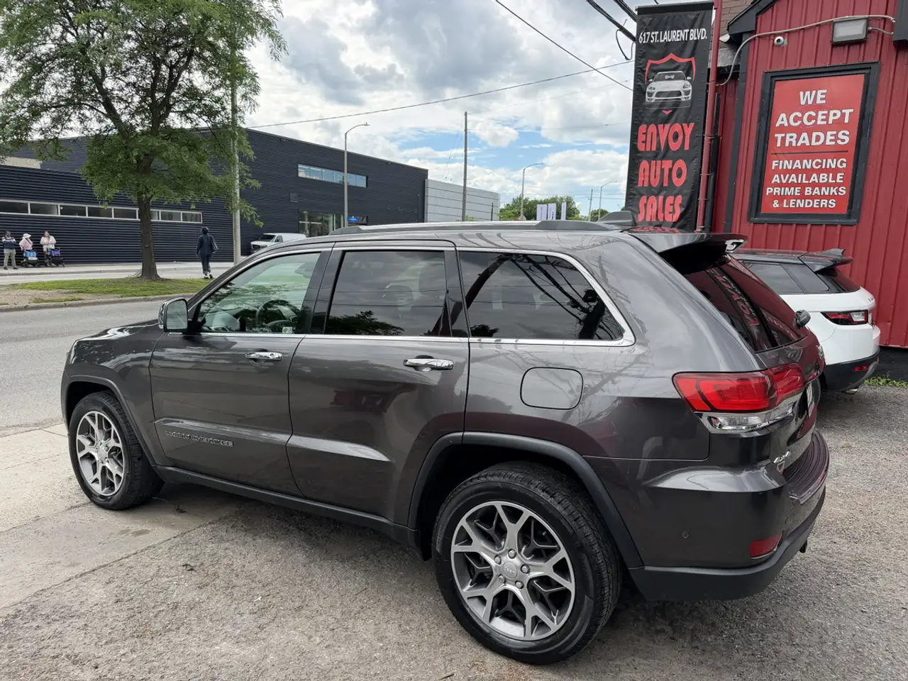 Jeep Grand Cherokee снимка Jeep Grand Cherokee