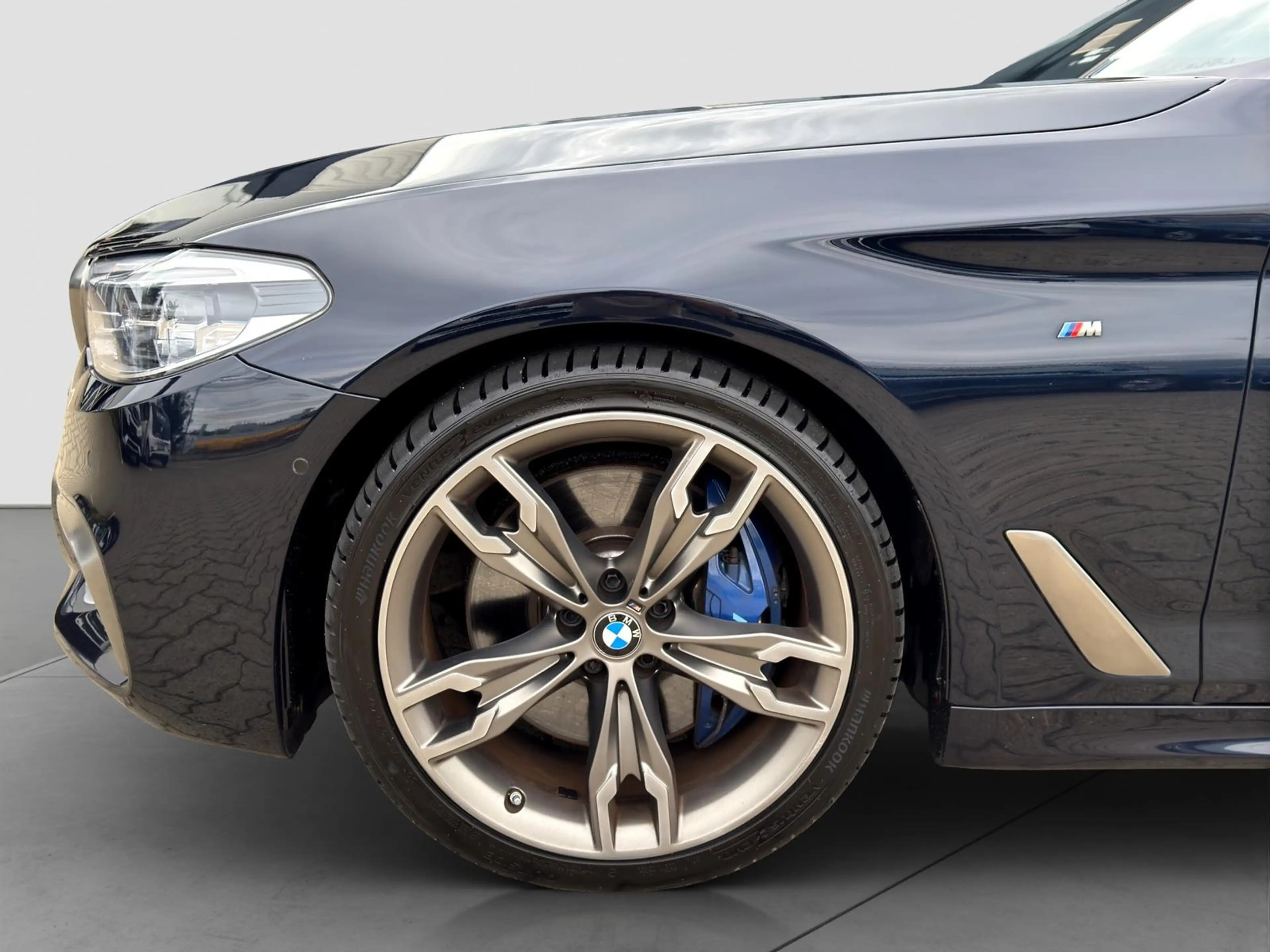 BMW 550 M50d *ViCo*B&W*MEMRY*M-SPORT*APP*STHZ*360°* — photo 11