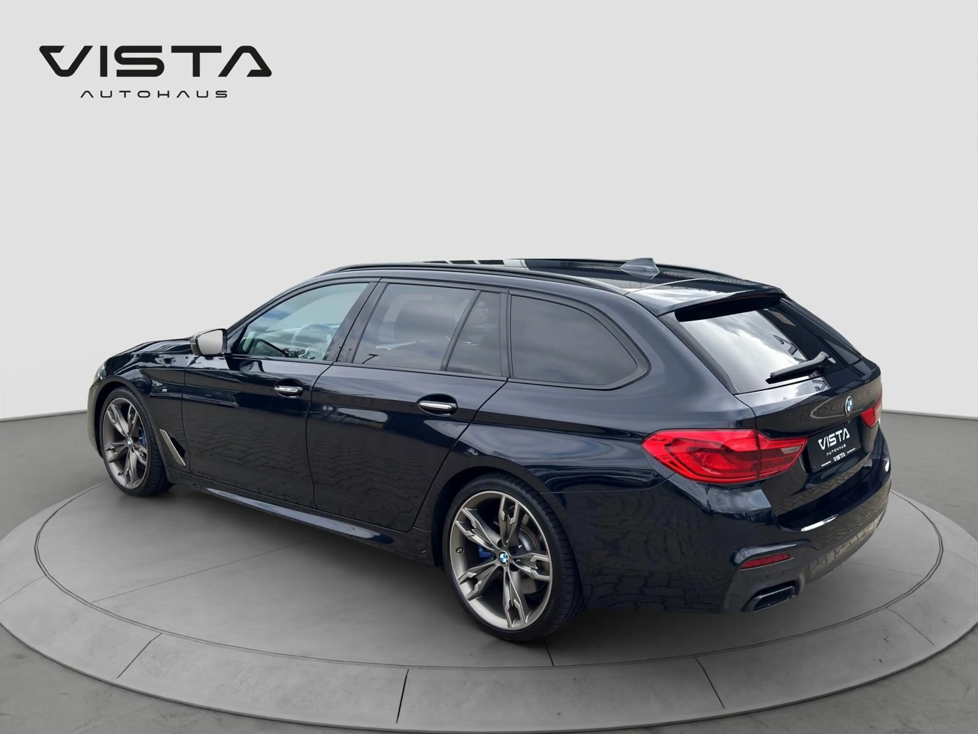 BMW 550 M50d *ViCo*B&W*MEMRY*M-SPORT*APP*STHZ*360°* — photo 6