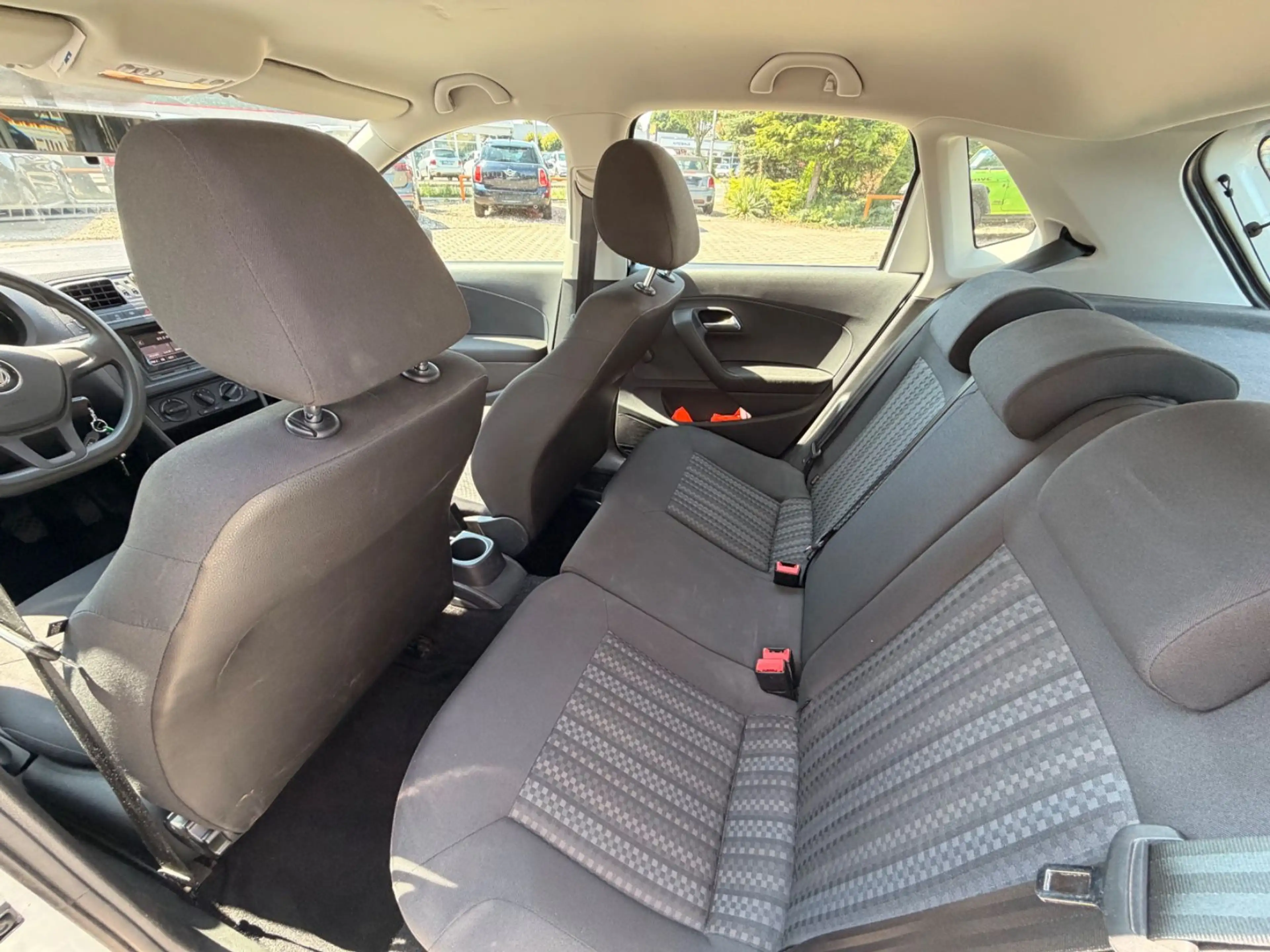 Volkswagen Polo V Match , Sitzheizung,Allwetter — photo 15