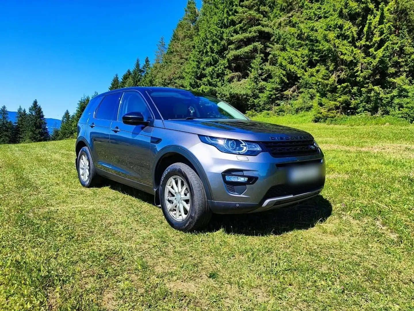 Land Rover Discovery Sport Discovery Sport TD4 Aut. SE Grau - 1