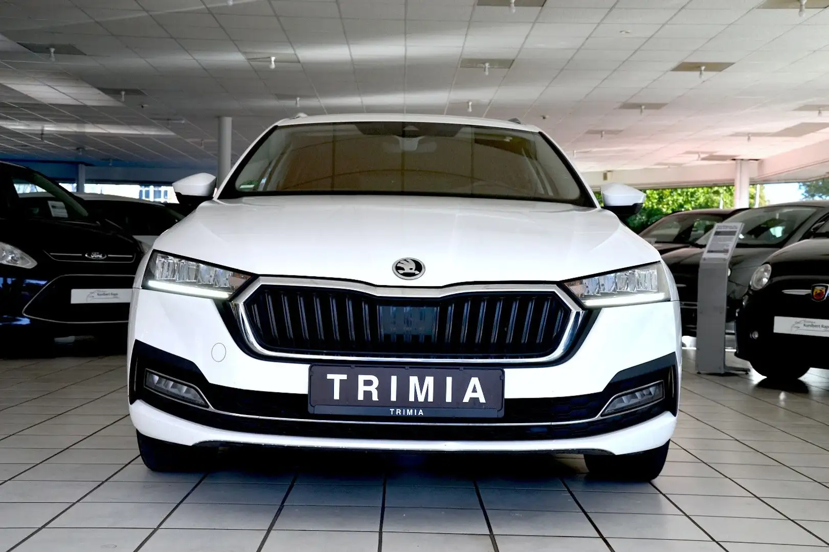 Skoda Octavia 2.0 TDI DSG | LED | SHZ | PDC | CARPLAY Blanc - 2
