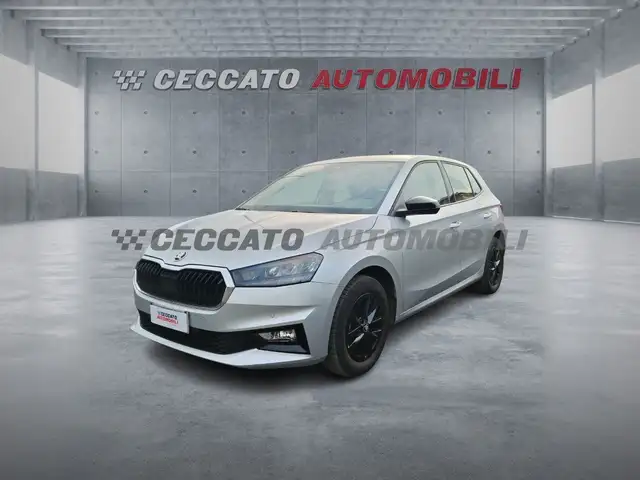 Skoda Fabia 1.0 TSI 95 CV Young Edition