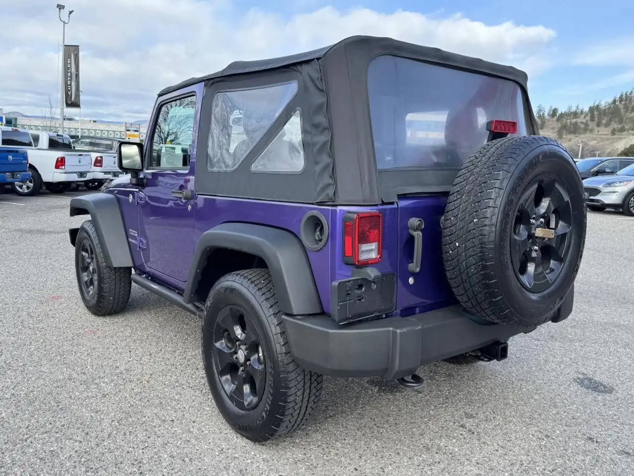 Jeep Wrangler снимка Jeep Wrangler