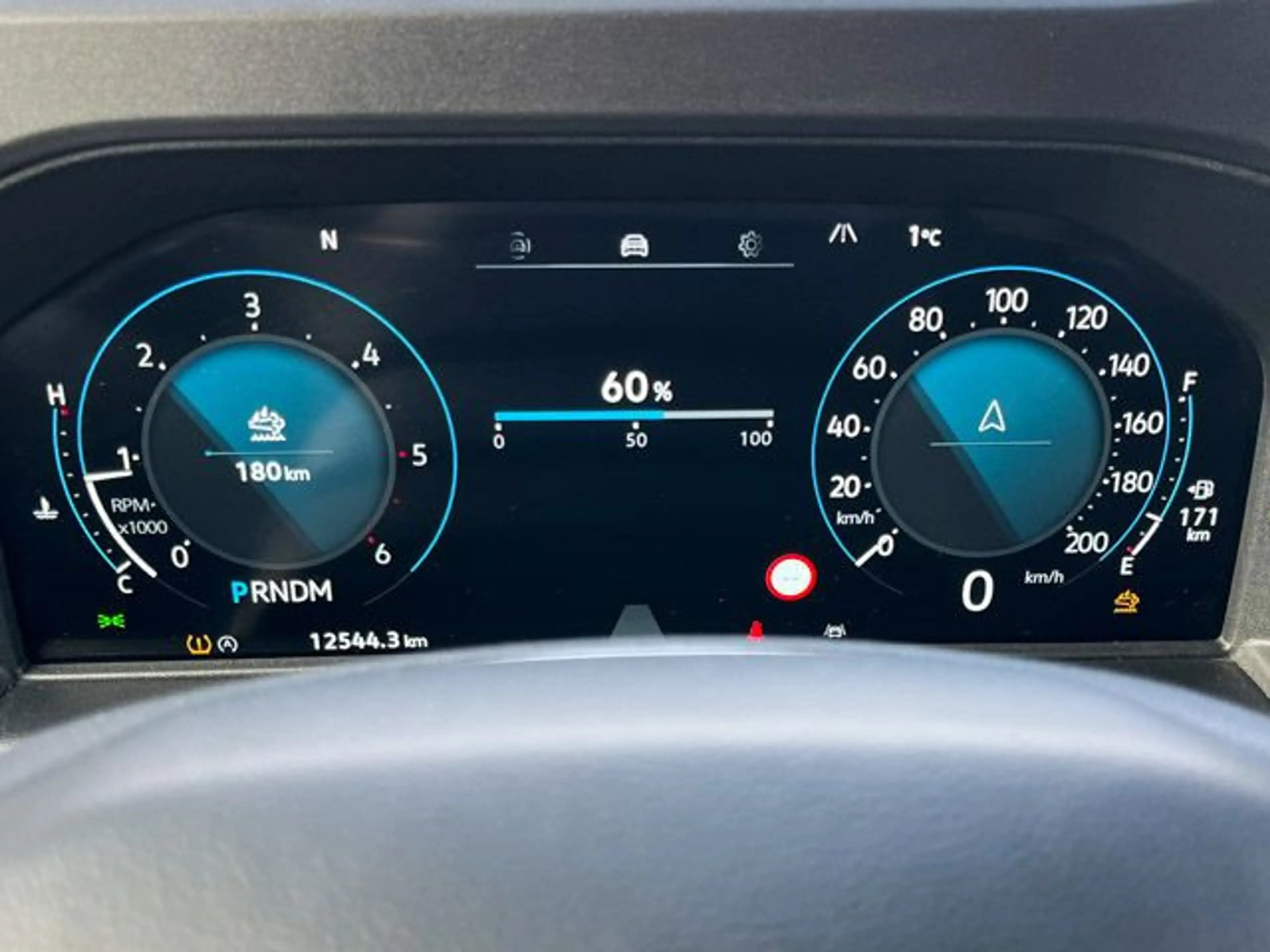 Volkswagen T7 Caravelle 2.0 TDI DSG Navi AHK LED RearView A — photo 14