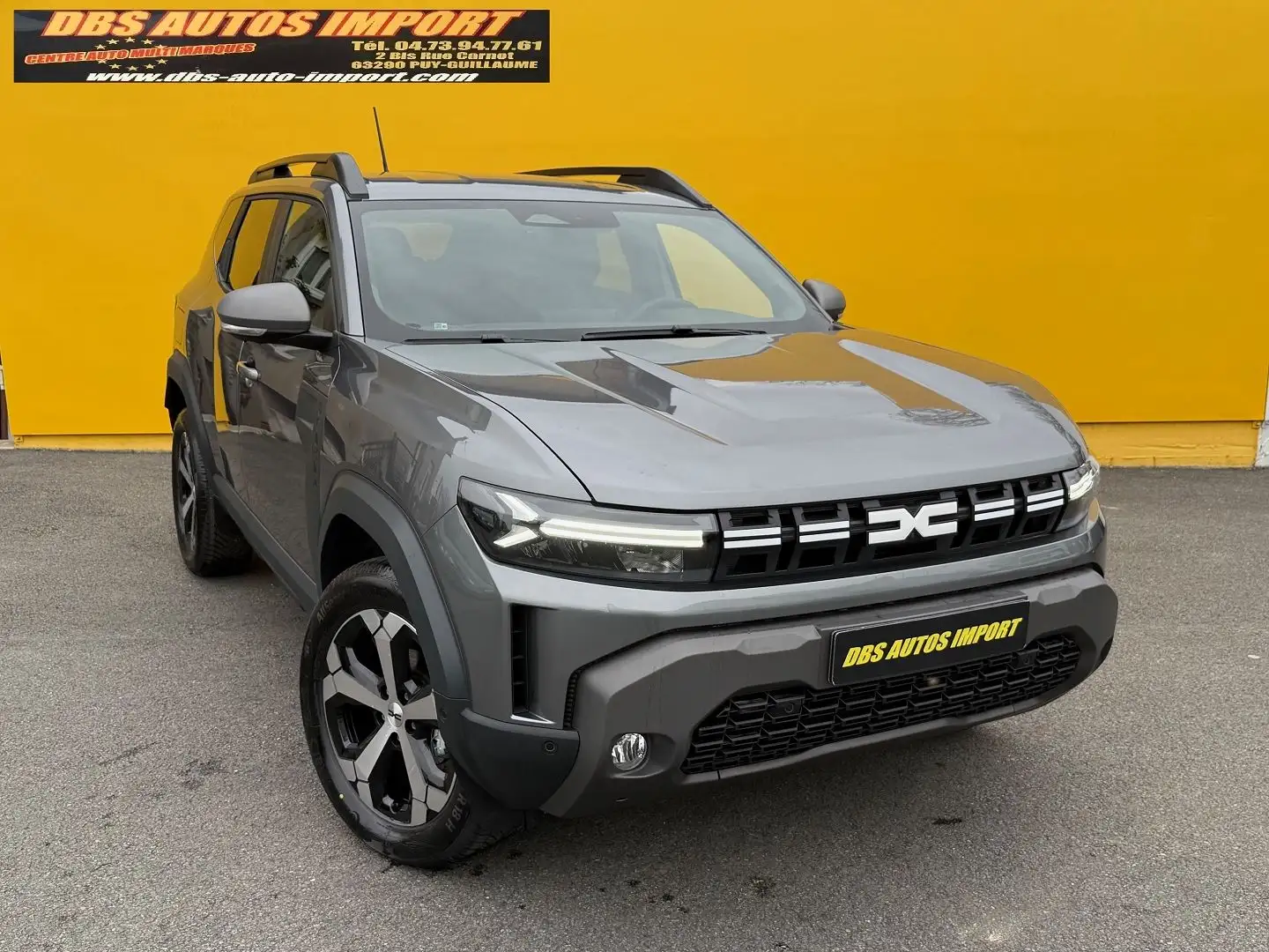 Dacia Duster 1.2 TCE 130CH JOURNEY 4X4 Gris - 1