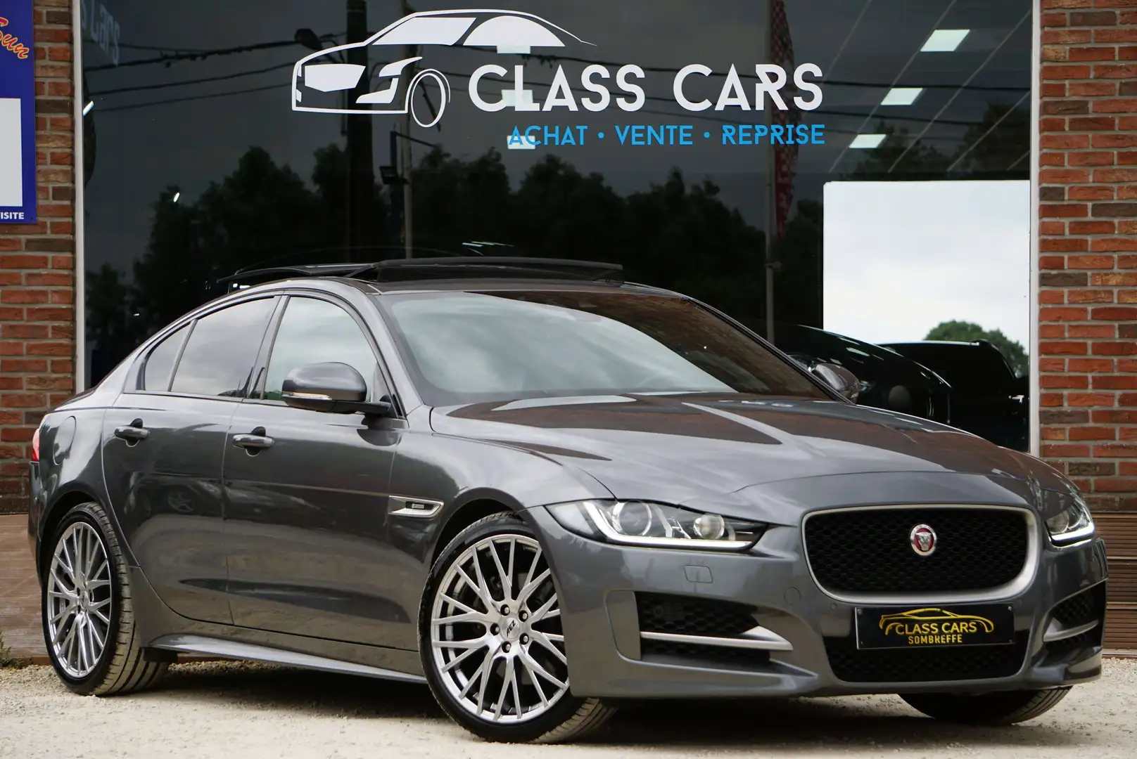 Jaguar XE 2.0D R-SPORT AUTO PANO NAVI-PRO XENON CAM CARNET Gris - 2