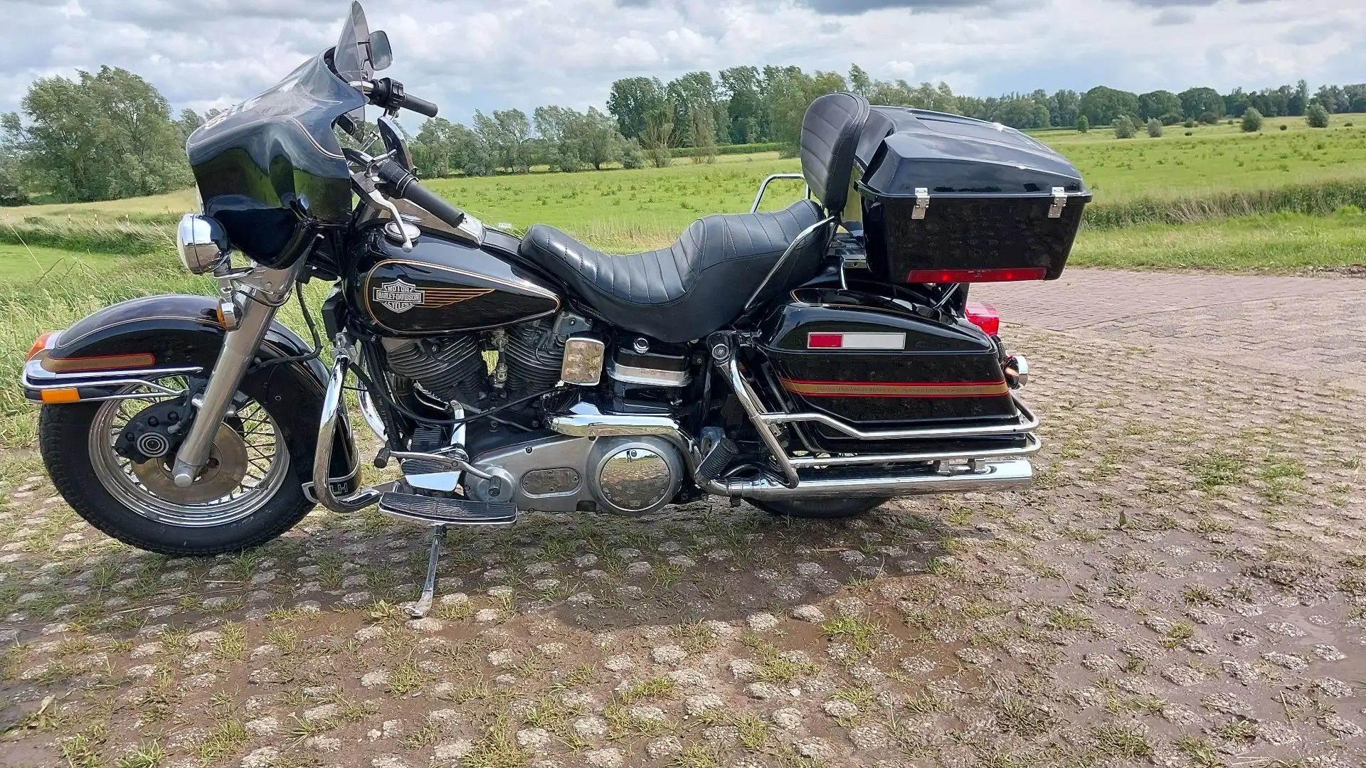 Harley-Davidson Electra Glide FLHS 1340 Special Edition Electra Glide Sport Negru - 2