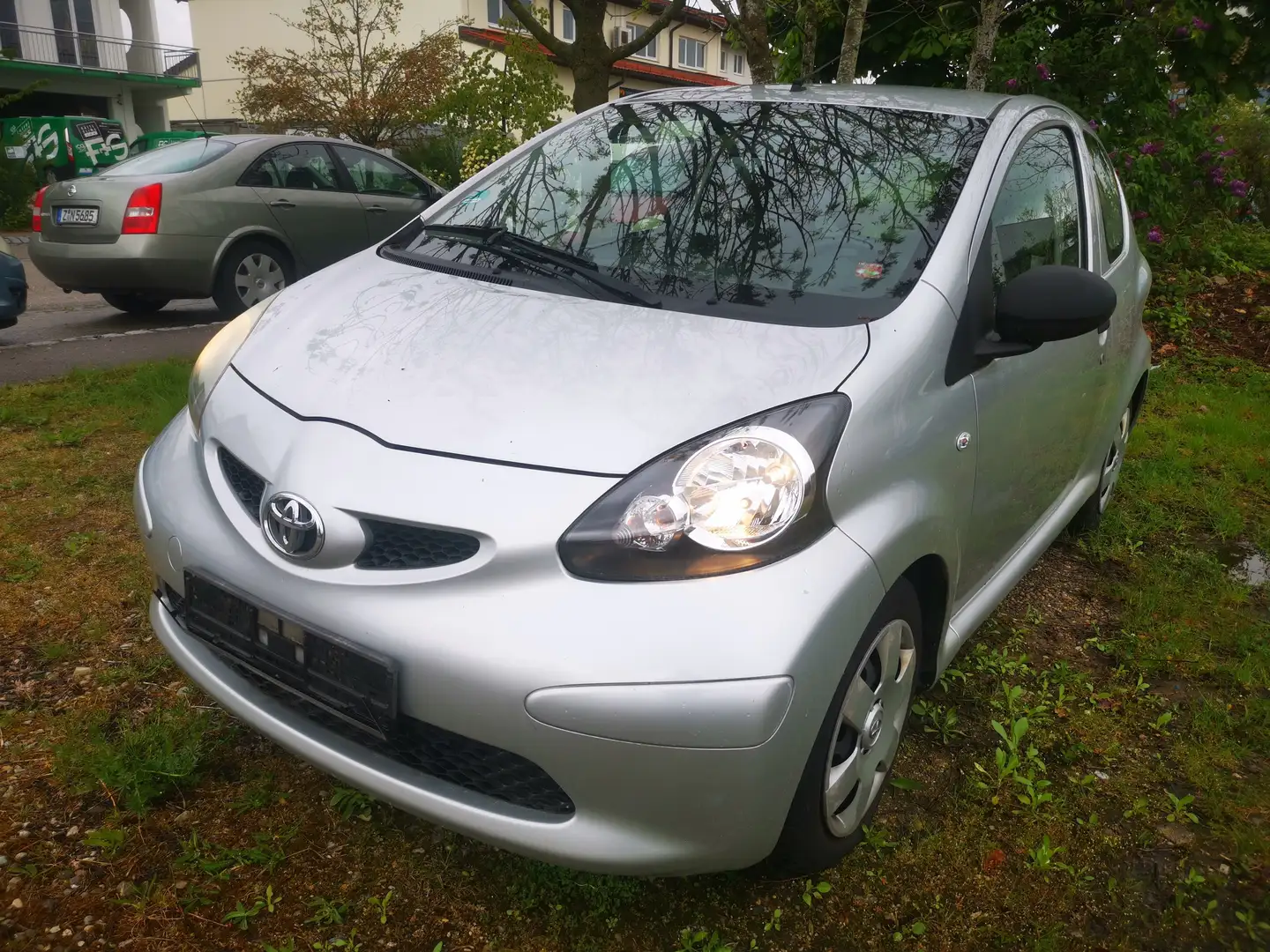 Toyota Aygo Cool Argent - 1