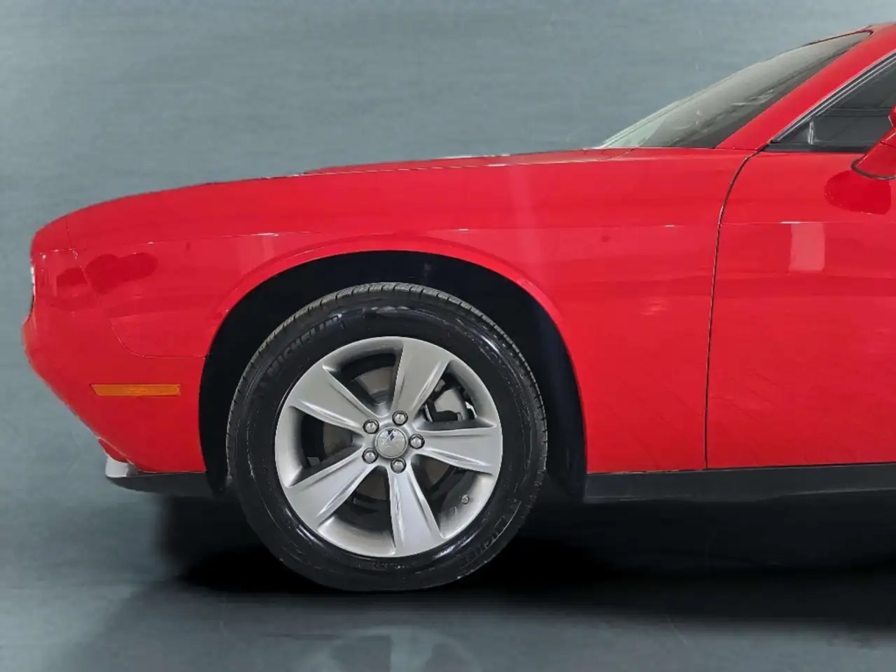 Dodge Challenger 2022 — фото 15