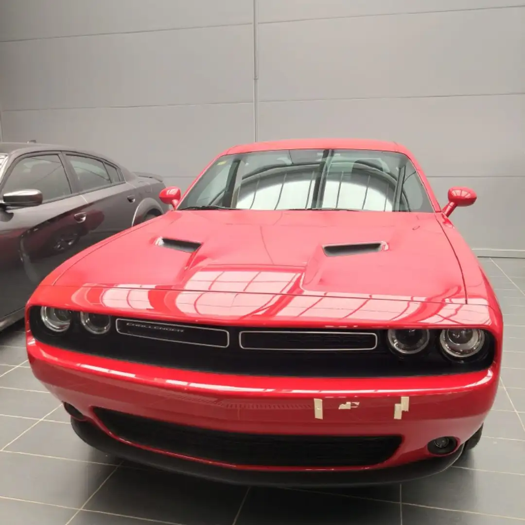 Dodge Challenger SXT AWD 3.6 V6 Rojo - 1