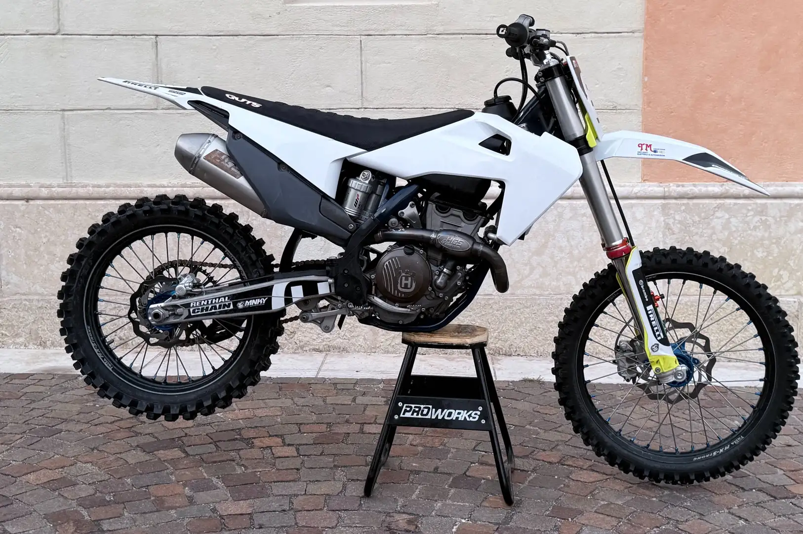 Husqvarna FC 250 Weiß - 1