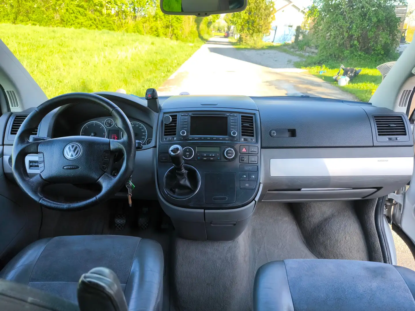 Volkswagen T5 Multivan Highline 4 Motion Silber - 2