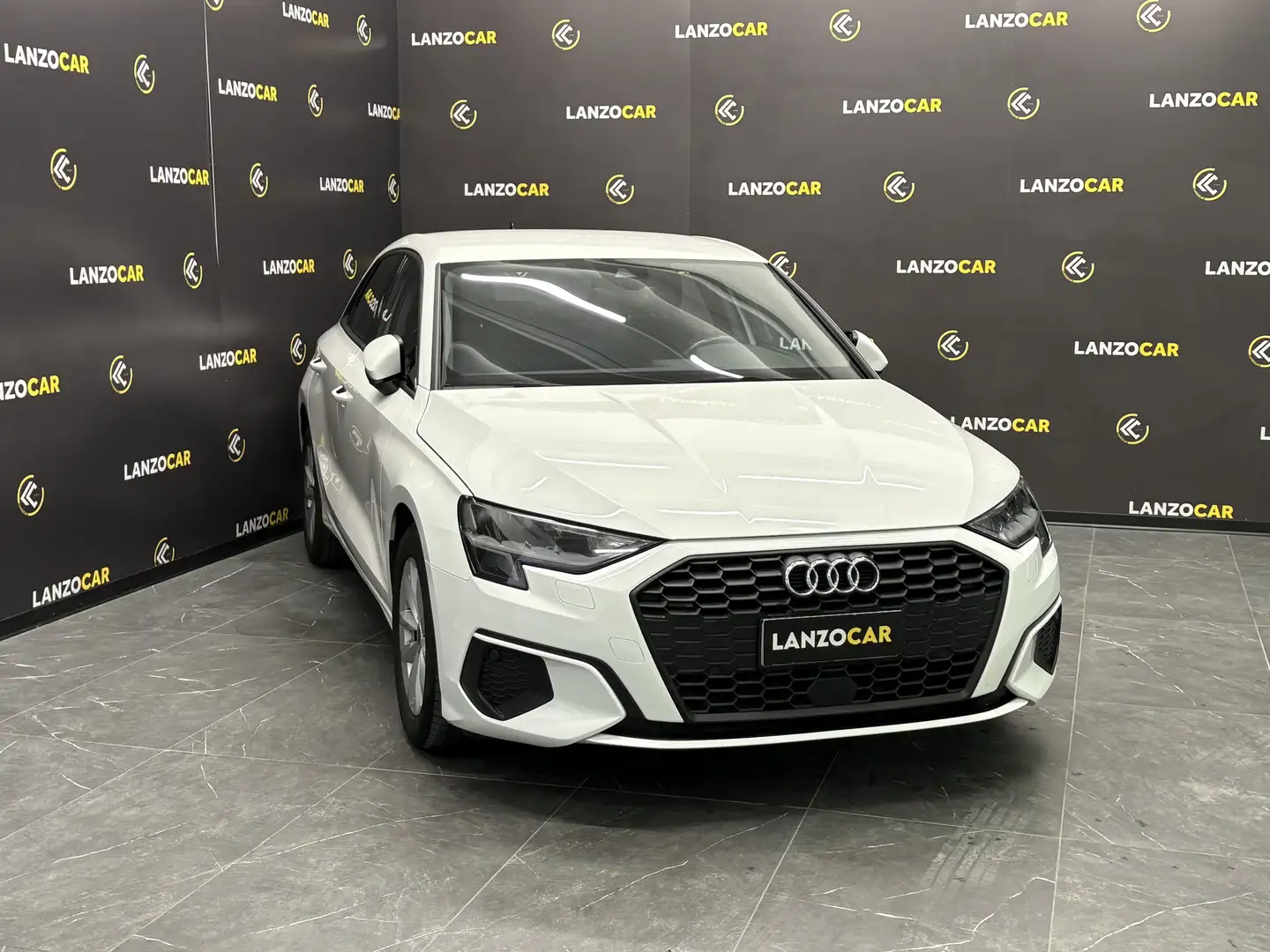 Audi A3 30*SPORTBACK*AUTOMATICA*IVA ESPOSTA* Bianco - 2