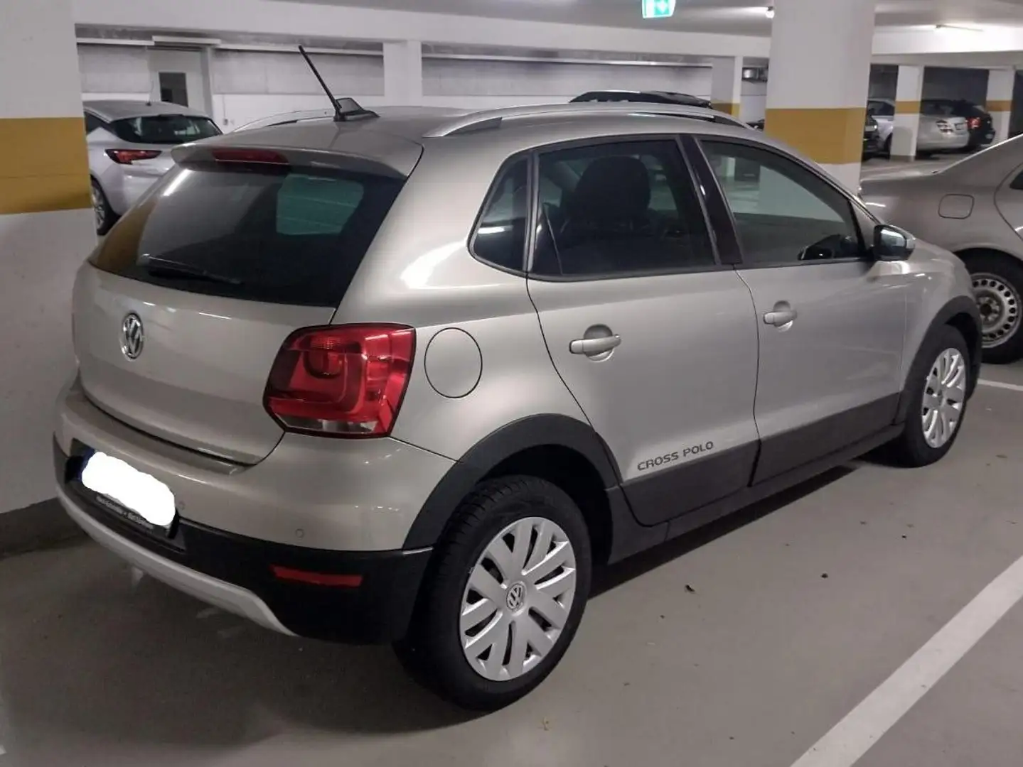Volkswagen Polo Cross Polo V 5-Türer 1.2 TSI DSG Or - 2