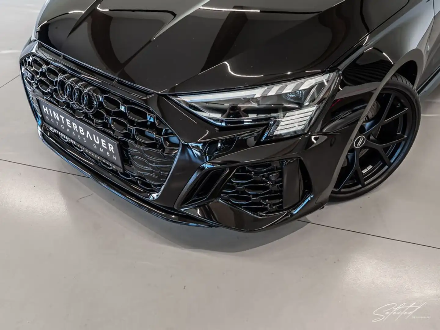 Audi RS3 2.5 TFSI Quattro*PANO*MATRIX-LED*BANG OLUFSEN Negru - 2