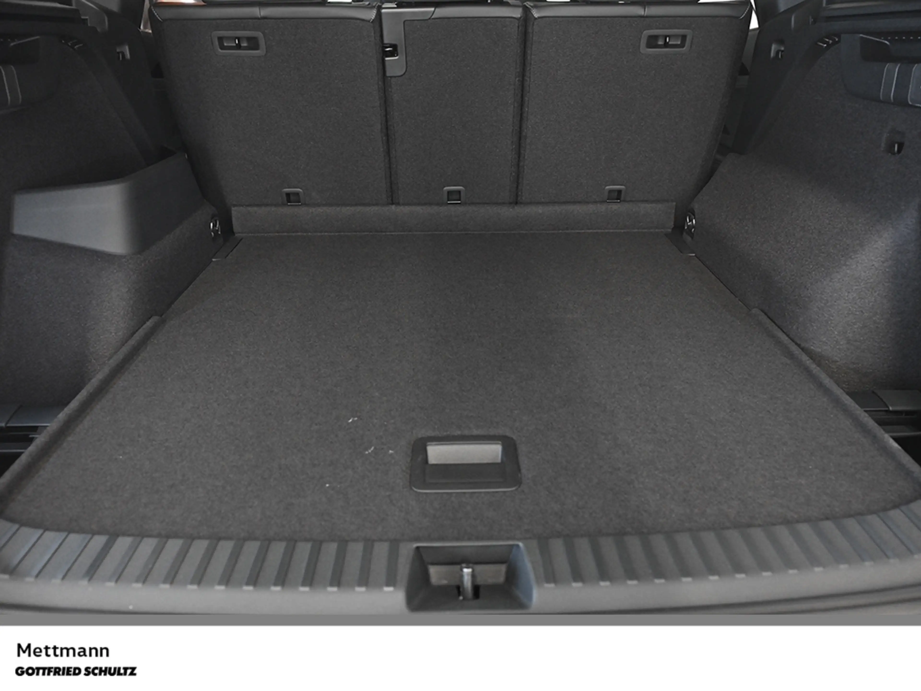 Volkswagen Tayron R-Line 2.0 TDI DSG 4x4 IQ NAV H&K PANO STDH 360 HU — photo 8