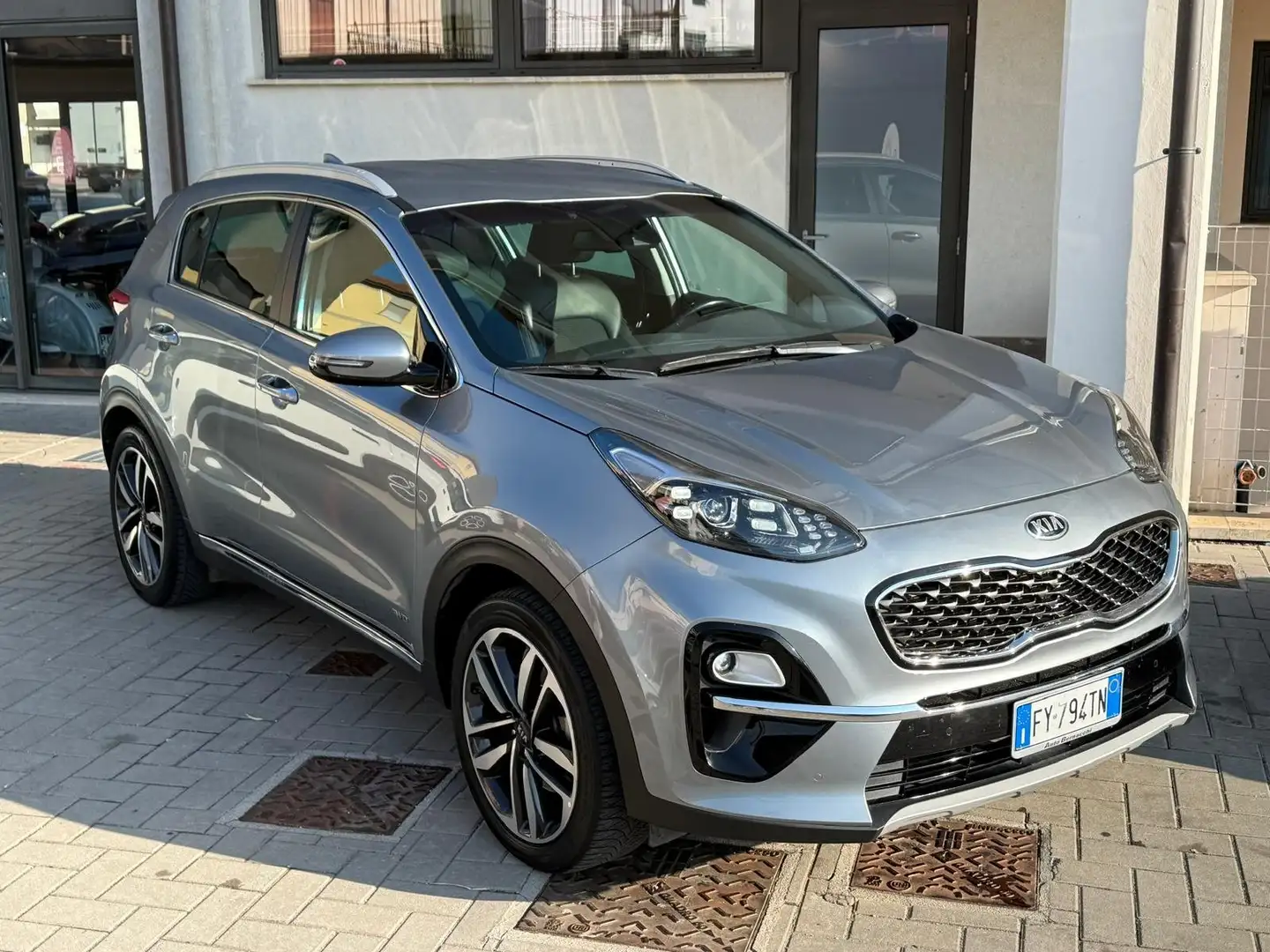 Kia Sportage Sportage 1.6 crdi mhev Energy awd 136cv dct7 Grigio - 1