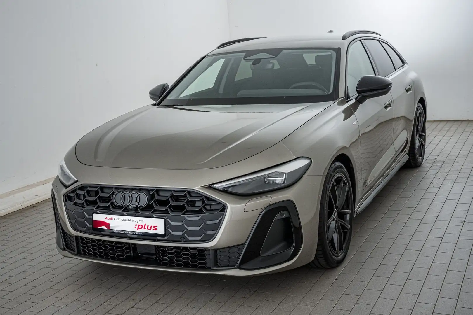 Audi A5 TFSI quattro S tronic Beige - 2