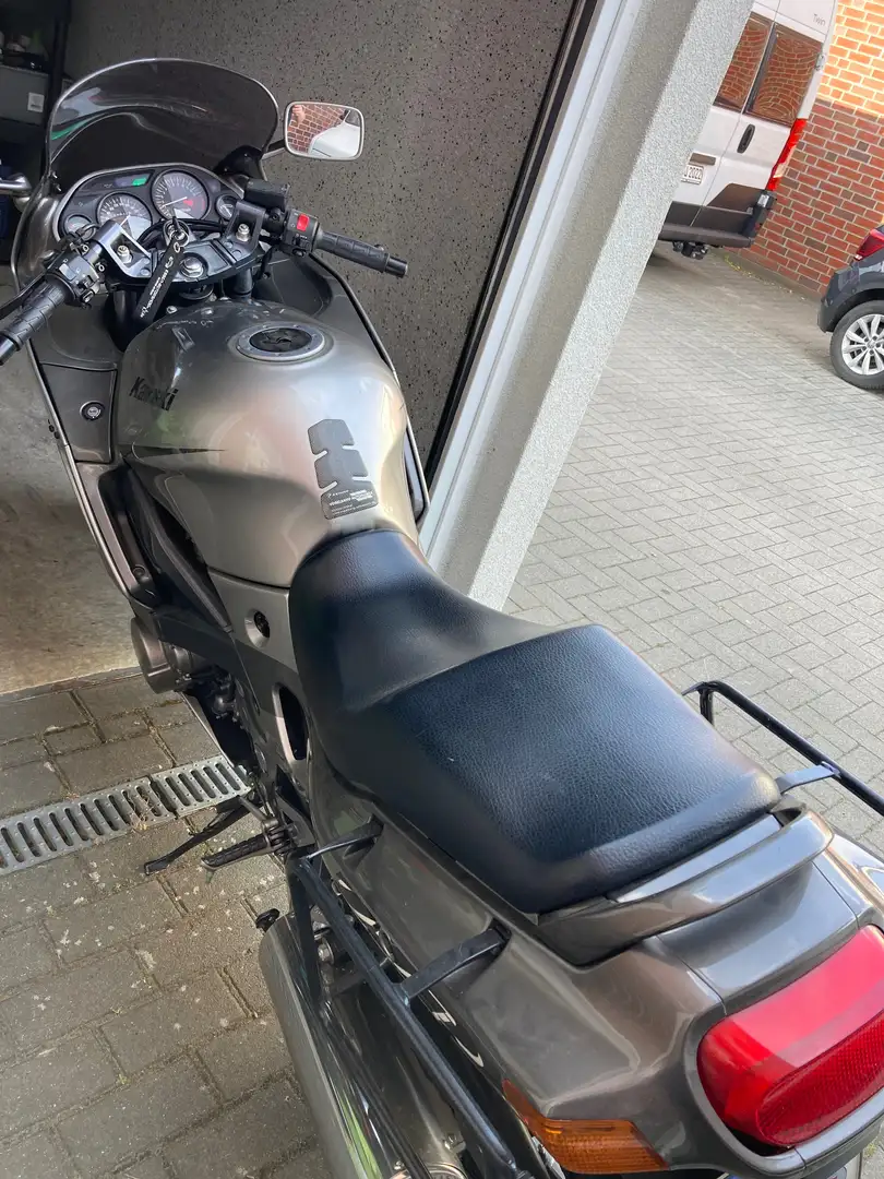 Kawasaki ZZR 600 Gris - 2