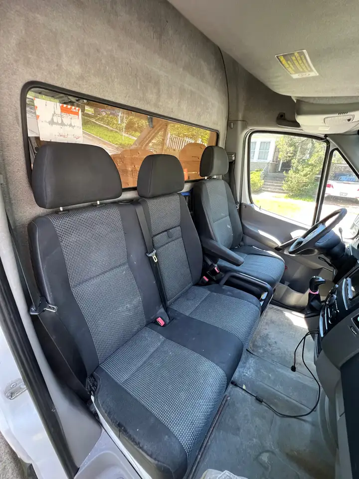 Mercedes-Benz Sprinter снимка Mercedes-Benz Sprinter