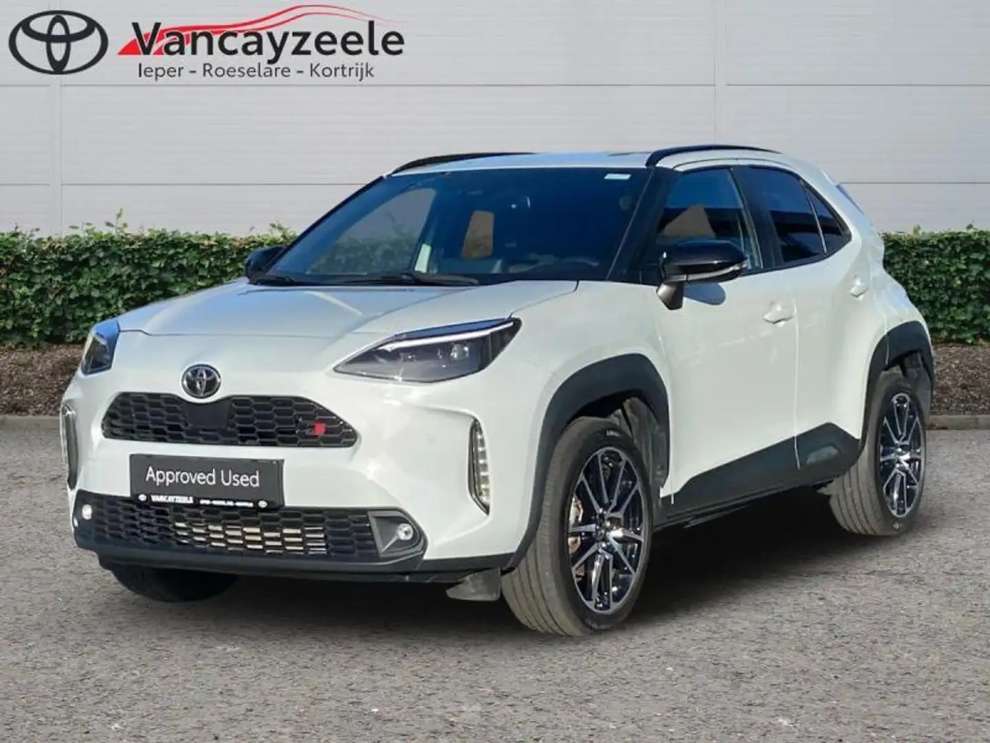 Toyota Yaris Cross GR Sport+cam+gps+sens V&A Gris - 1