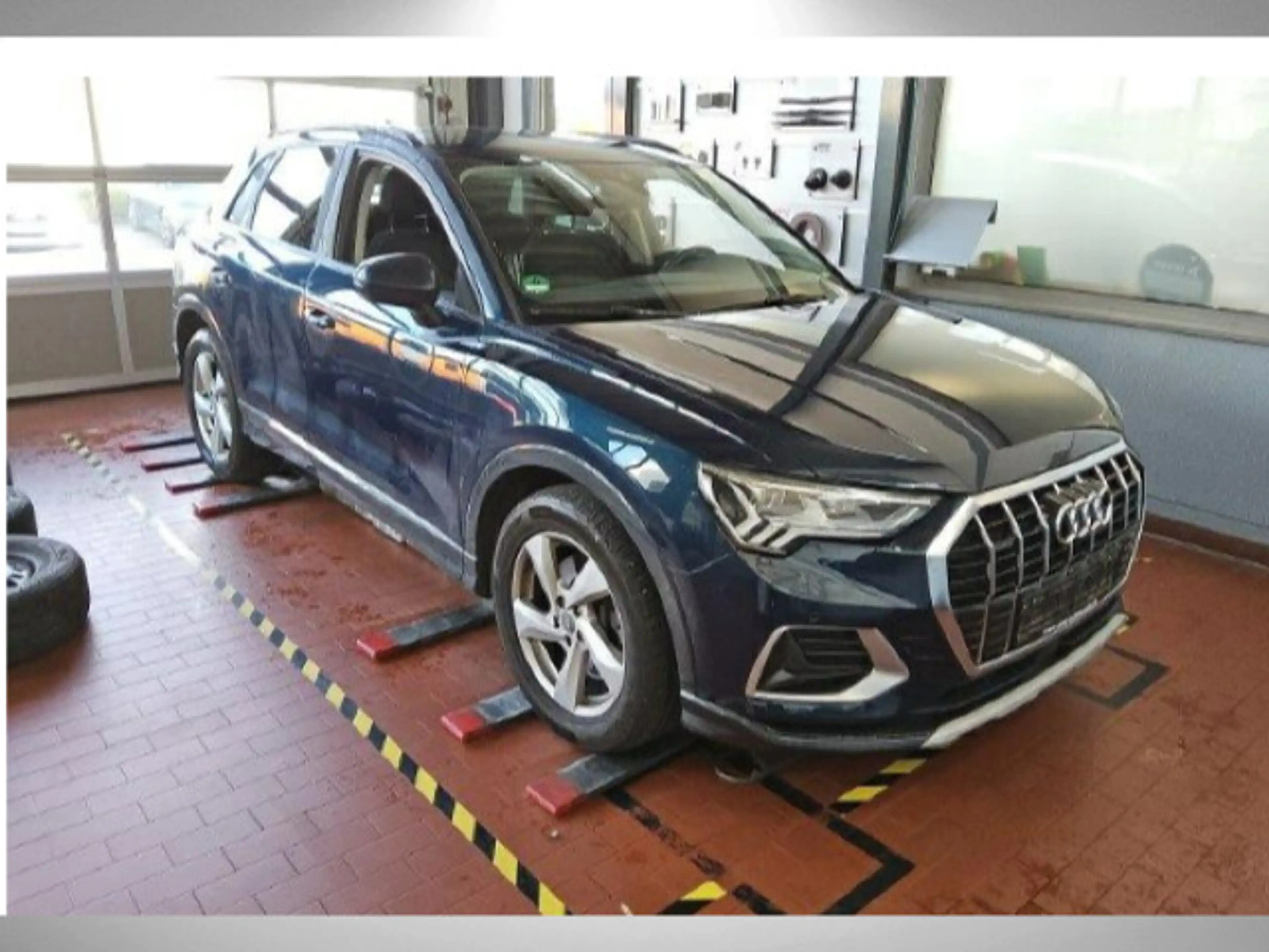 Audi Q3 advanced 40TFSI quattro MATRIX AHK RFK PDC VC — photo 3