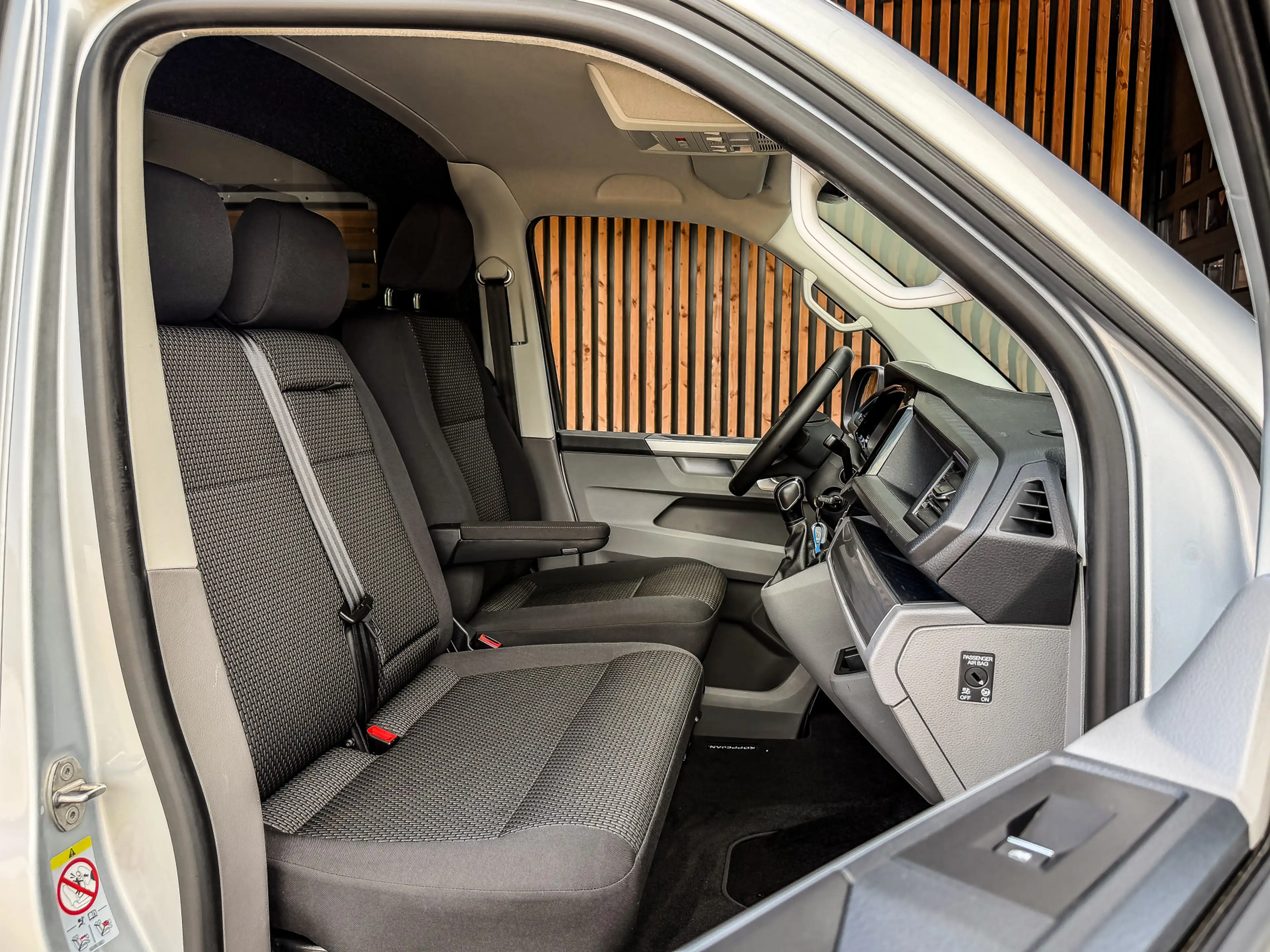 Volkswagen T6.1 Transporter 2.0 TDI 150PK DSG Bestelwagen L2H1 Bulli | LED | D — photo 16