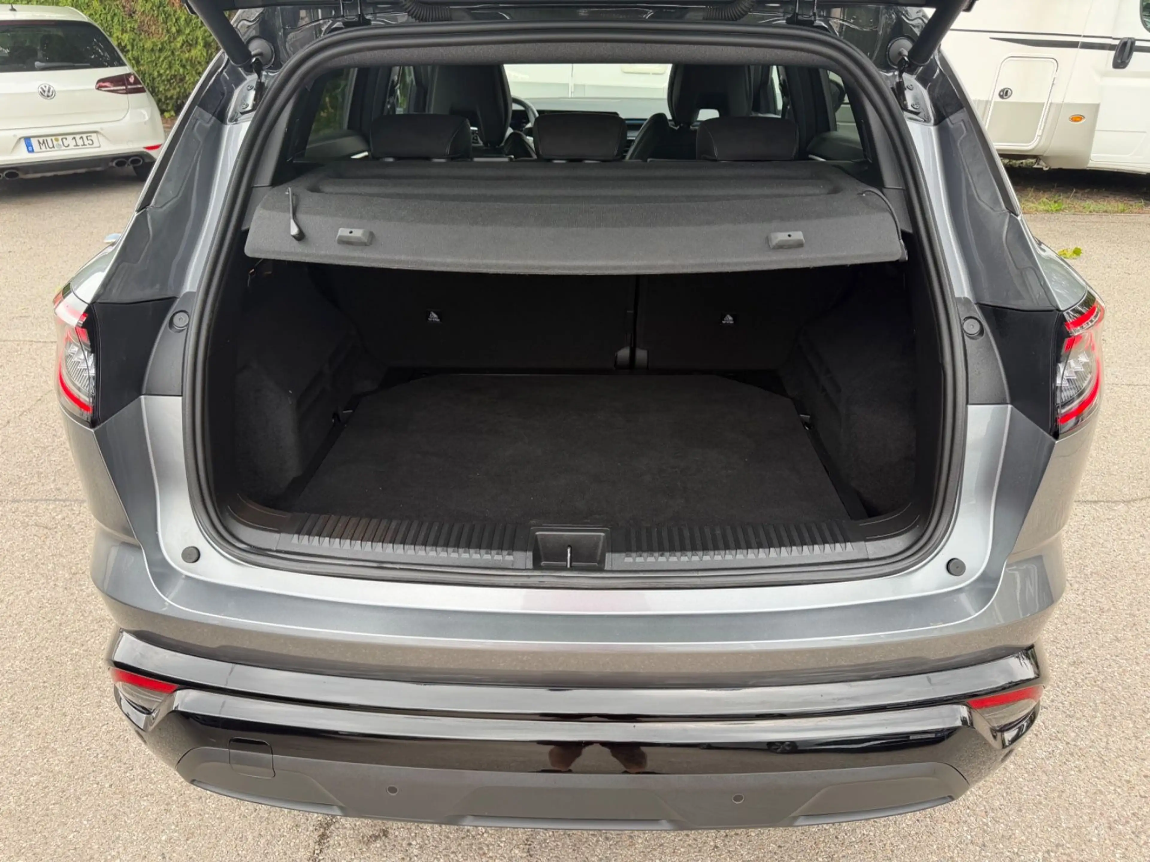 Renault Austral 1,3 TECHNO ESPRIT ALPINE LED/ALU 20"/KAM — photo 11