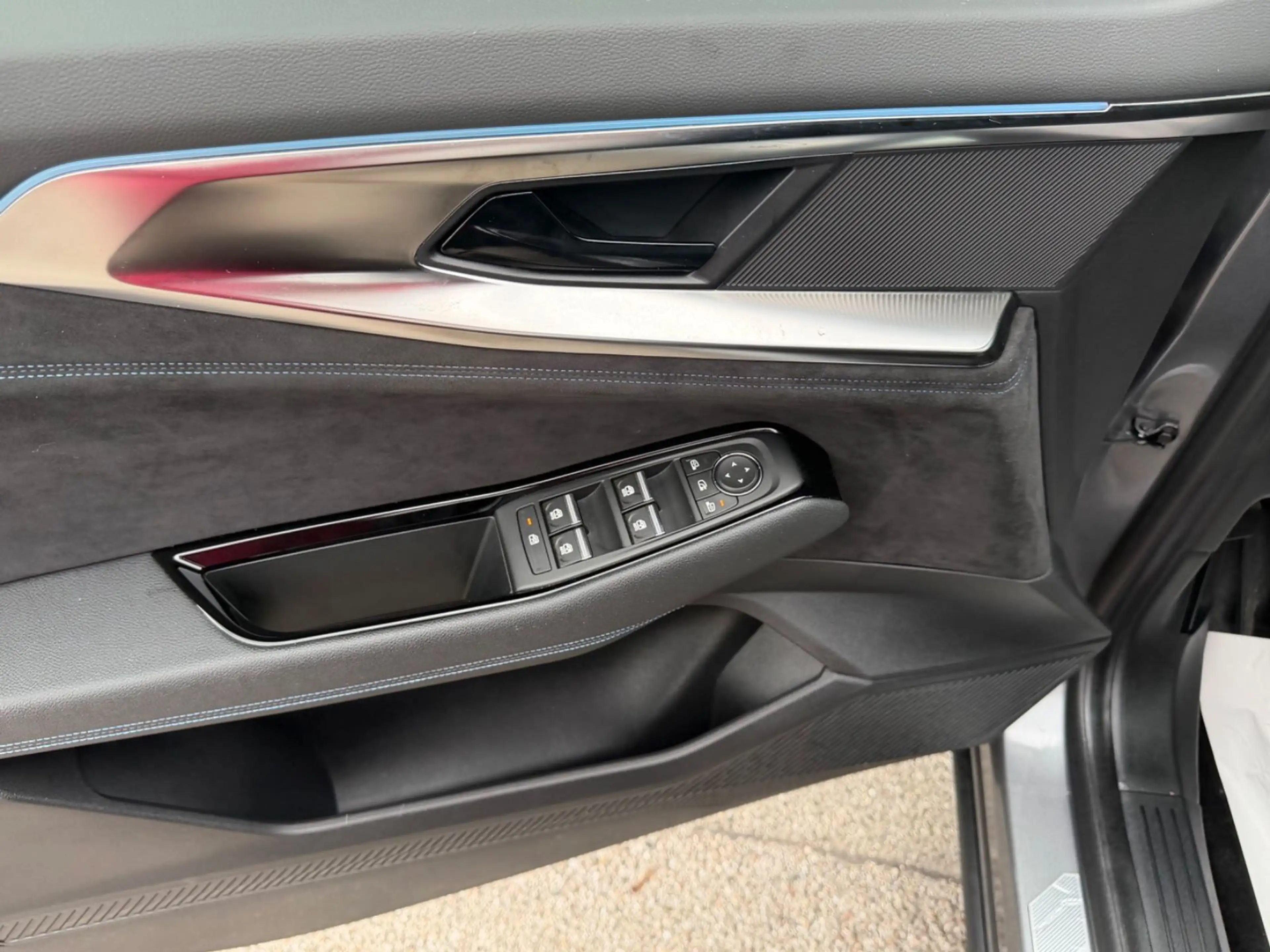 Renault Austral 1,3 TECHNO ESPRIT ALPINE LED/ALU 20"/KAM — photo 15