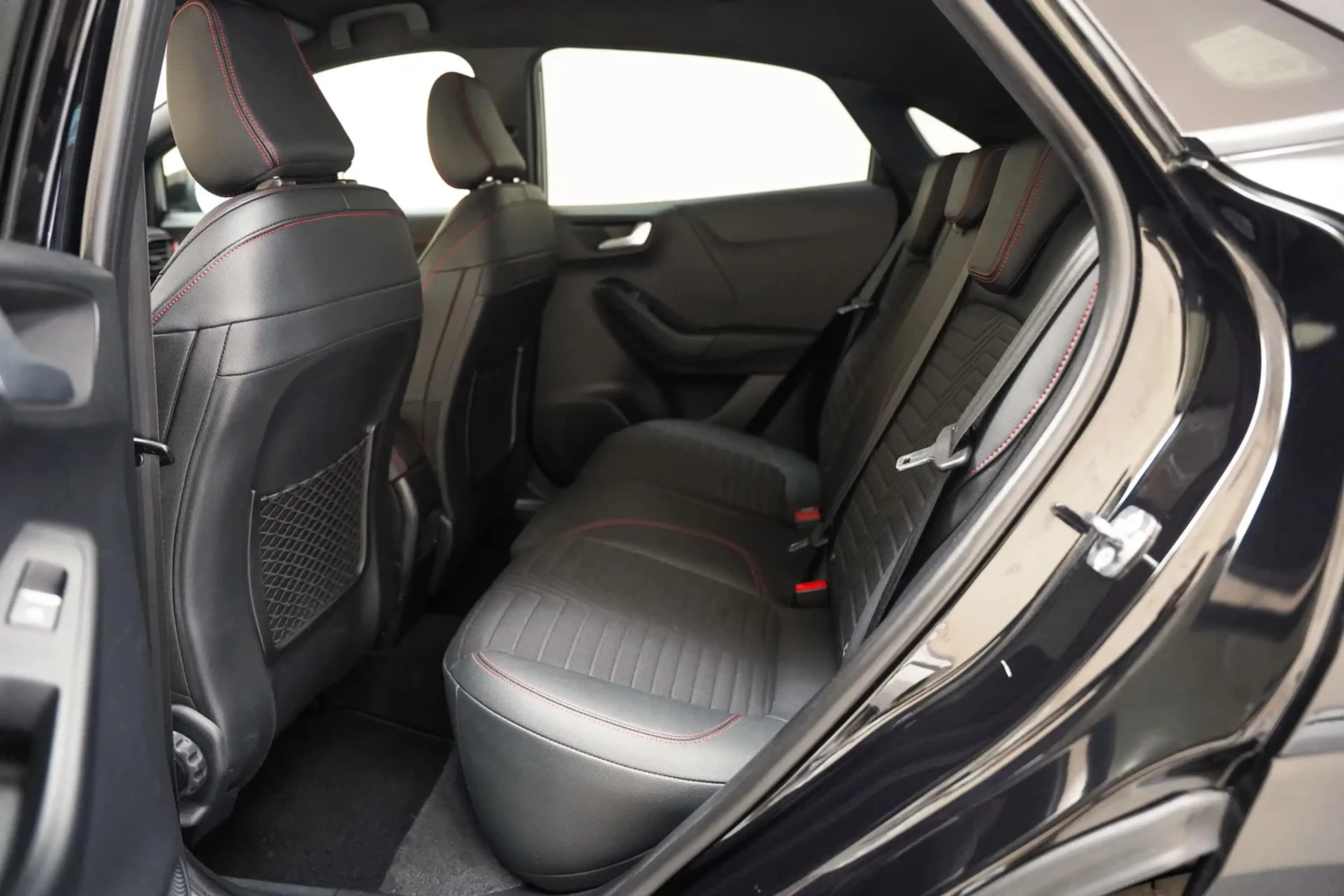 Ford Puma 1.0 EcoBoost Hybrid ST-Line X [ LED Apple/Android — photo 11