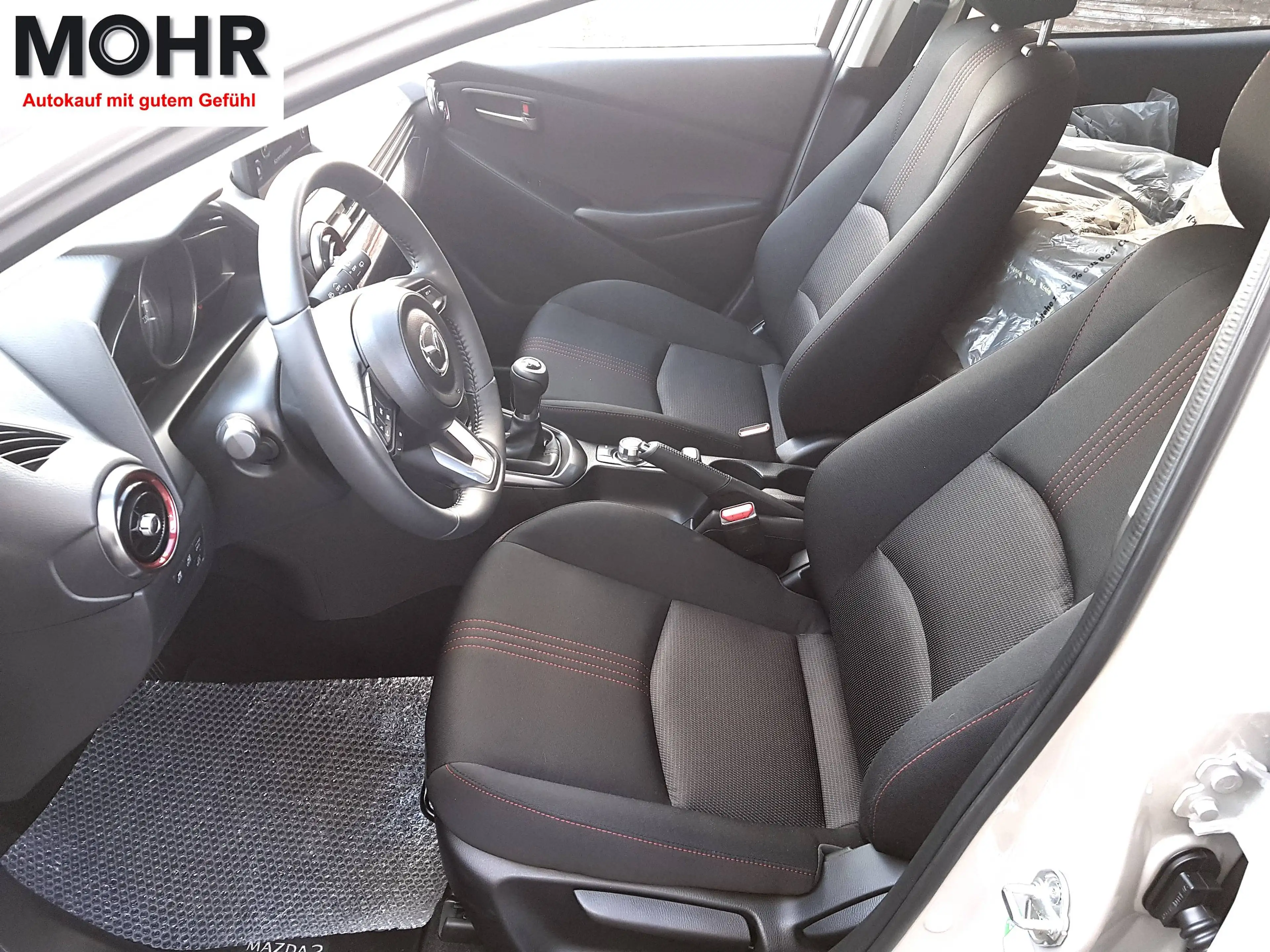 Mazda 2 Homura LED Navi App-Link RückfCam Tempomat — photo 9