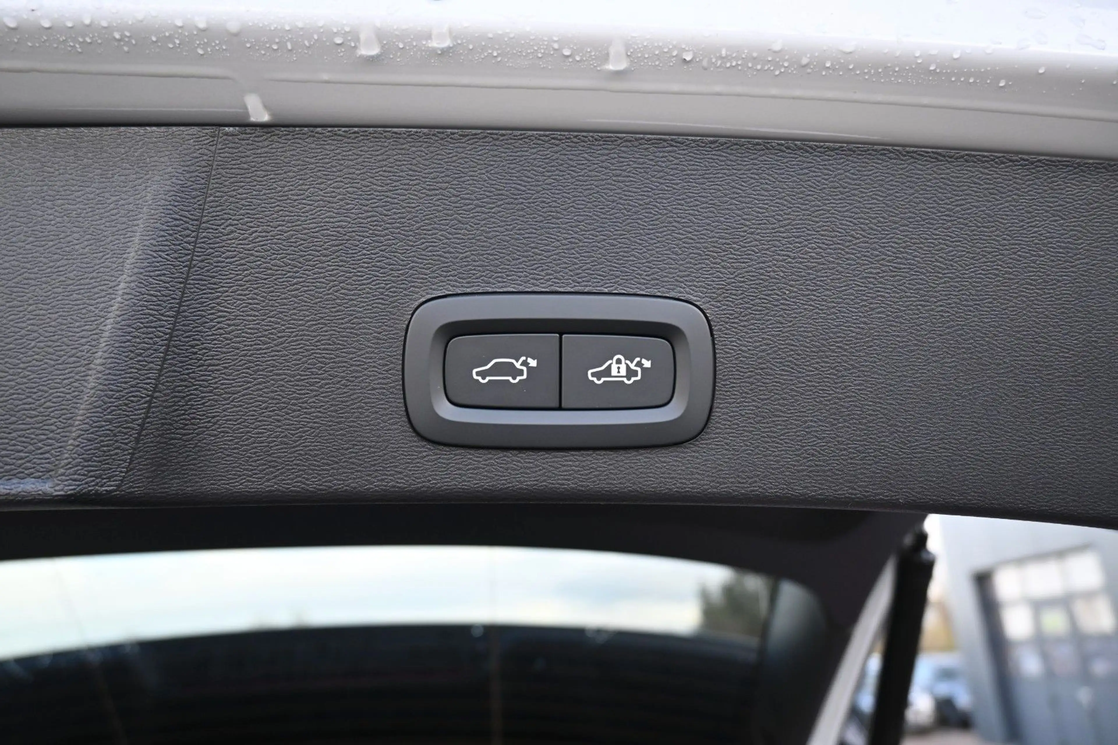 Volvo XC40 B4 DKG Plus Black Edition*STDHZG*360*ACC — photo 17