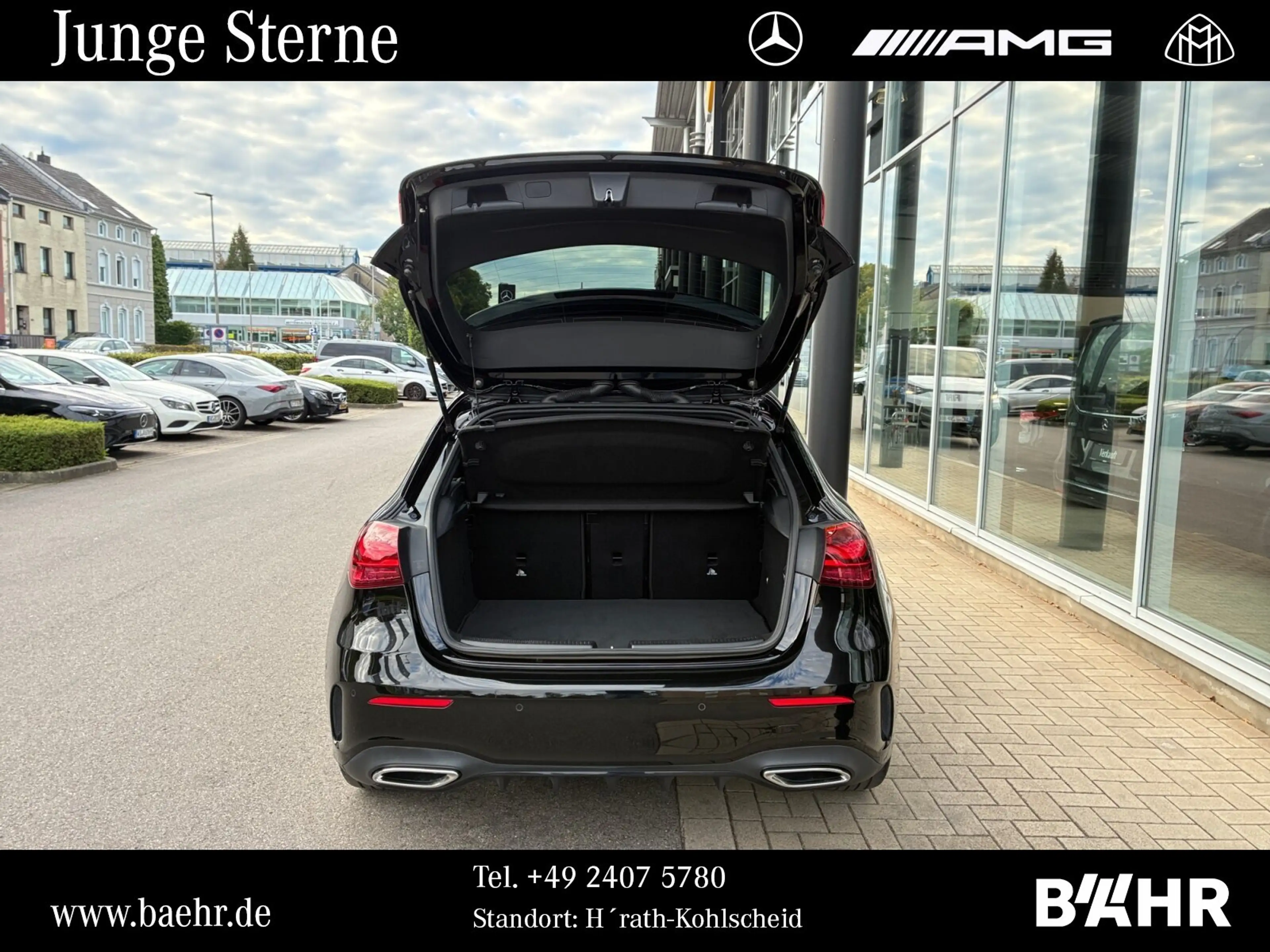 Mercedes-Benz A 220 A 220 d AMG+Night/MBUX/LED/Parktr.+RFK/LMR-18" — photo 15