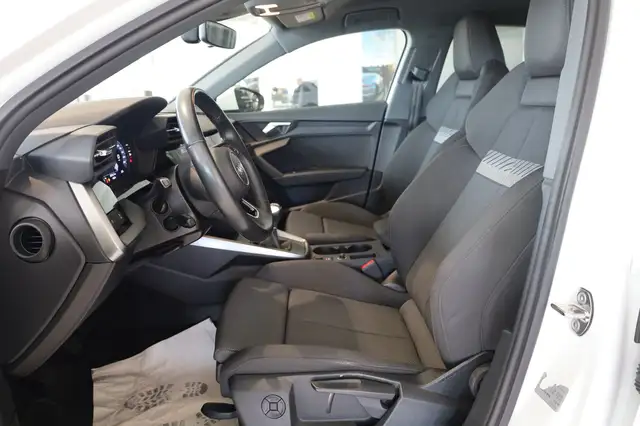 Audi A3 view 13