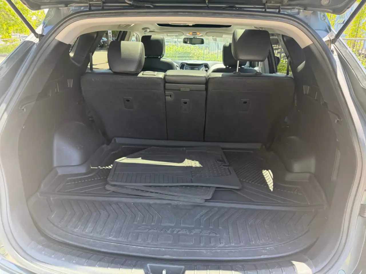 Hyundai SANTA FE photo Hyundai SANTA FE