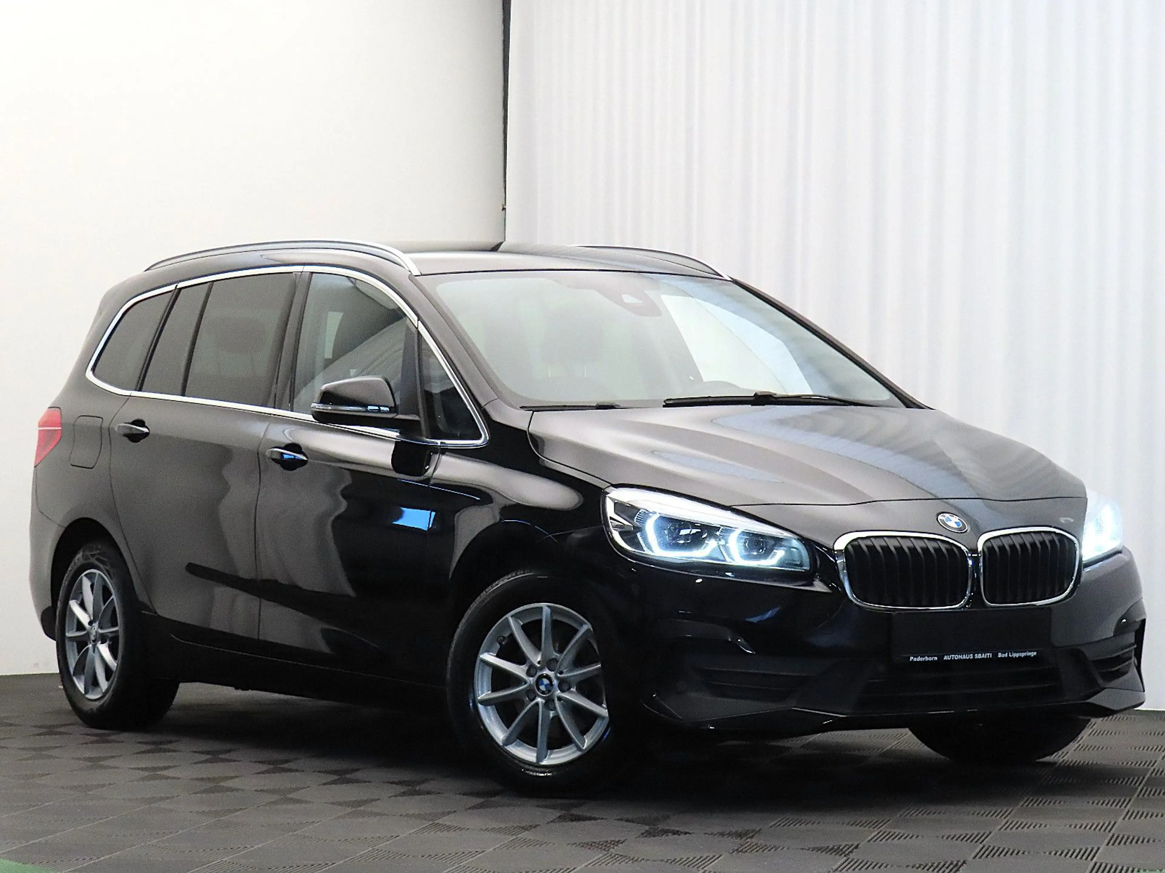 BMW 216 (7-Sitzer, LED, AHK, SHZ) — photo 4