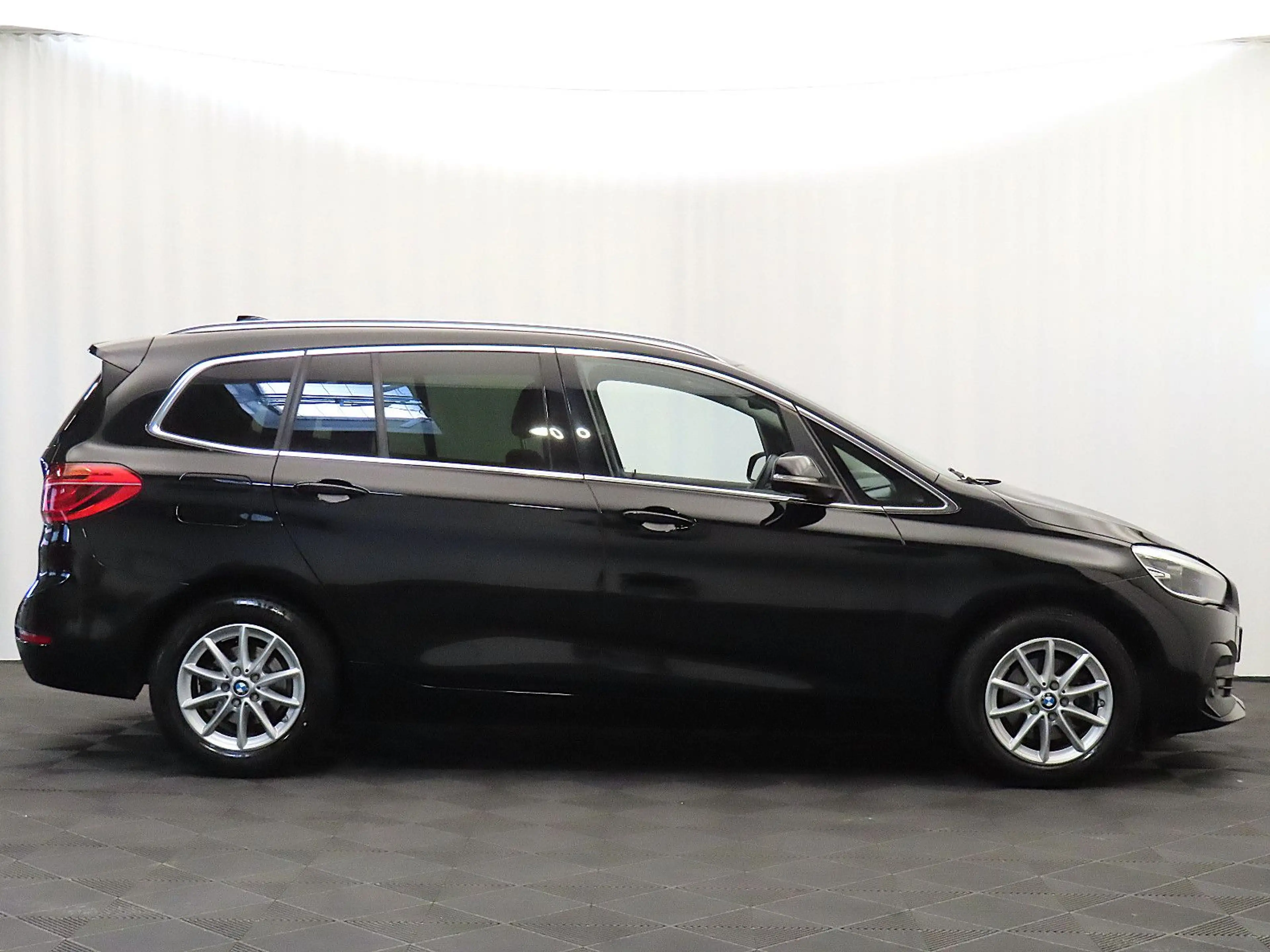 BMW 216 (7-Sitzer, LED, AHK, SHZ) — photo 8