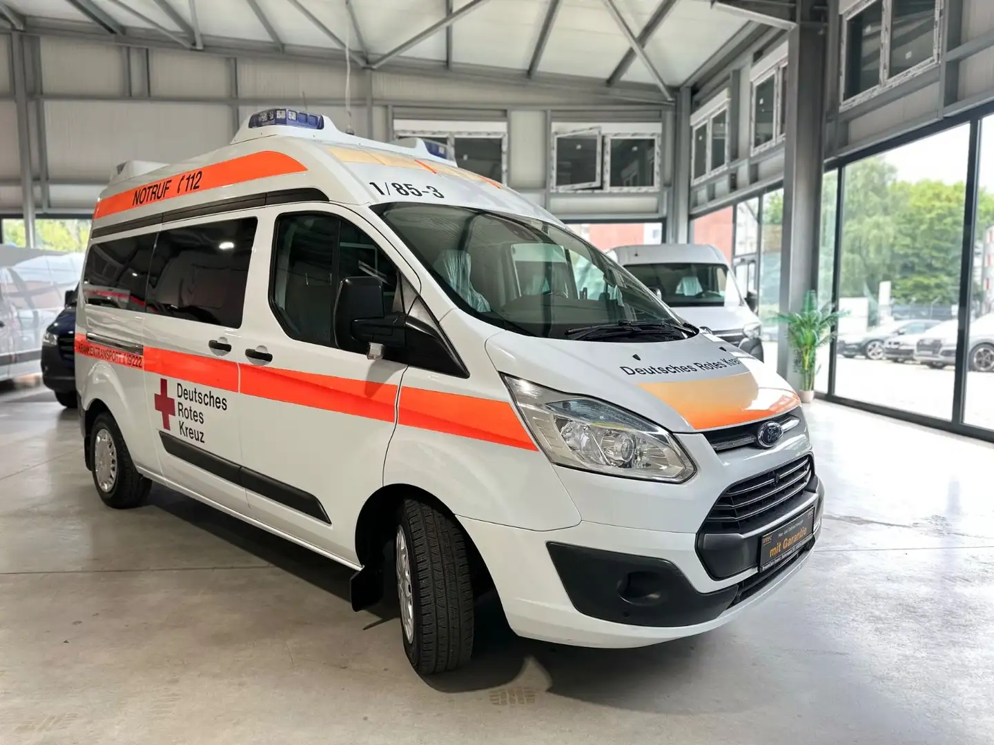 Ford Transit Custom 330 L2/H2 *KTW*KRANKENTRANSPORT* Blanc - 2