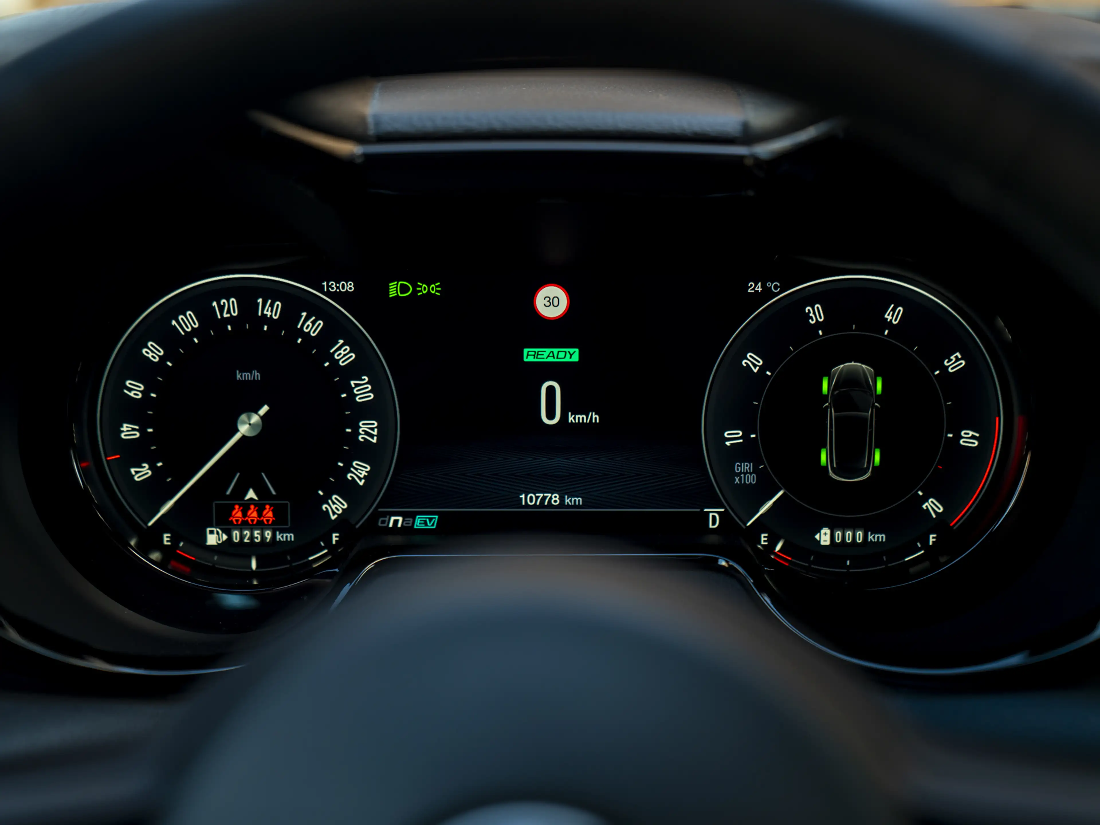 Alfa Romeo Tonale 280pk PHEV Veloce — photo 12