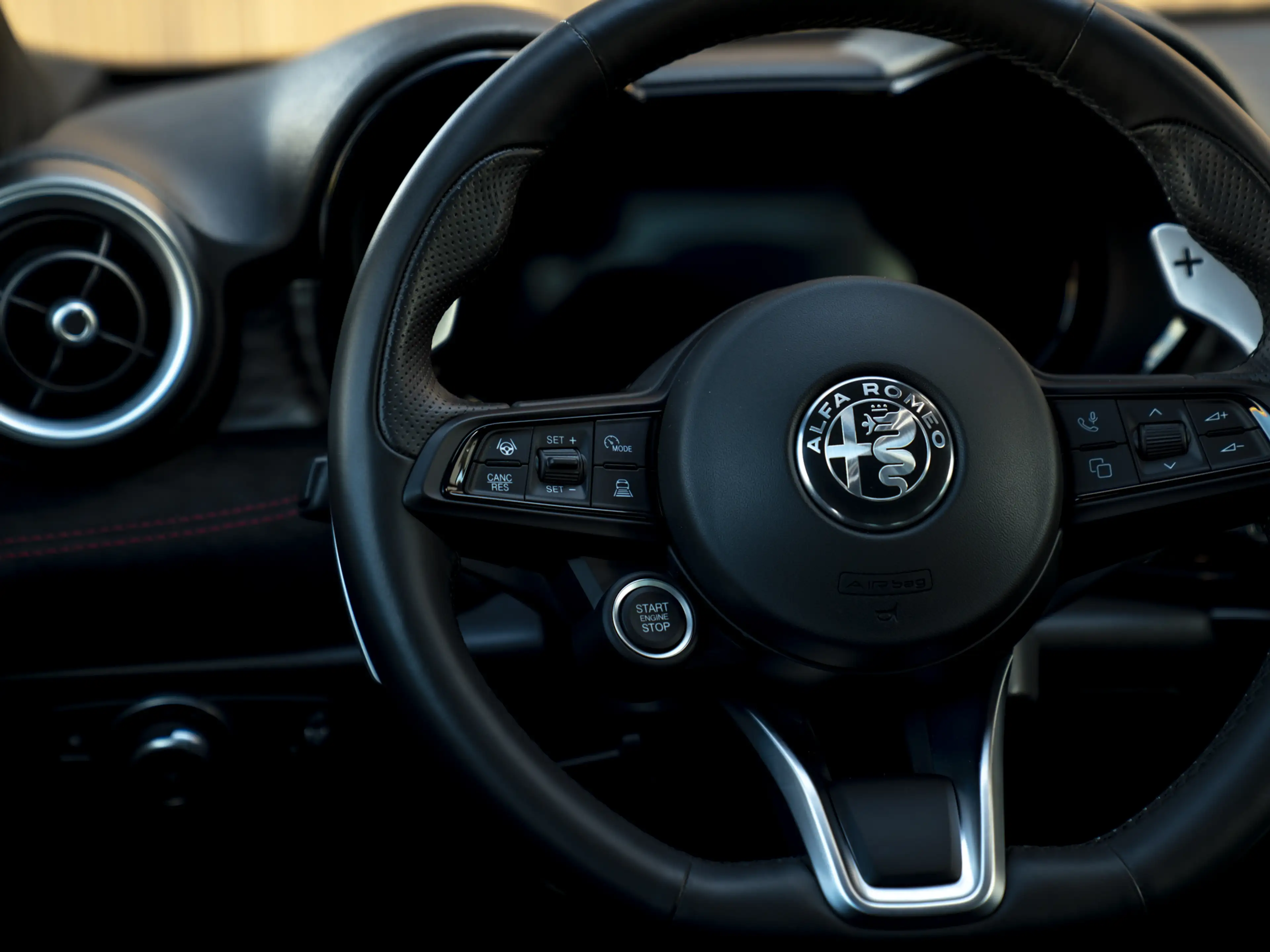 Alfa Romeo Tonale 280pk PHEV Veloce — photo 26