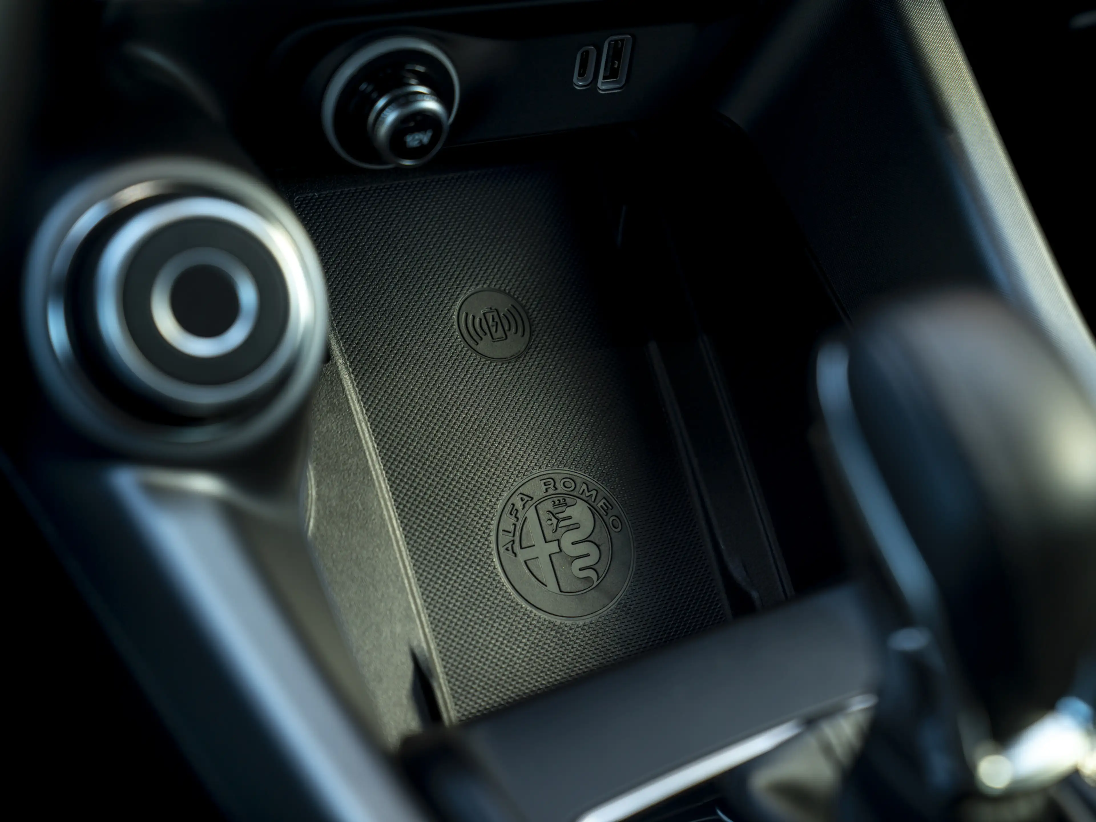 Alfa Romeo Tonale 280pk PHEV Veloce — photo 30