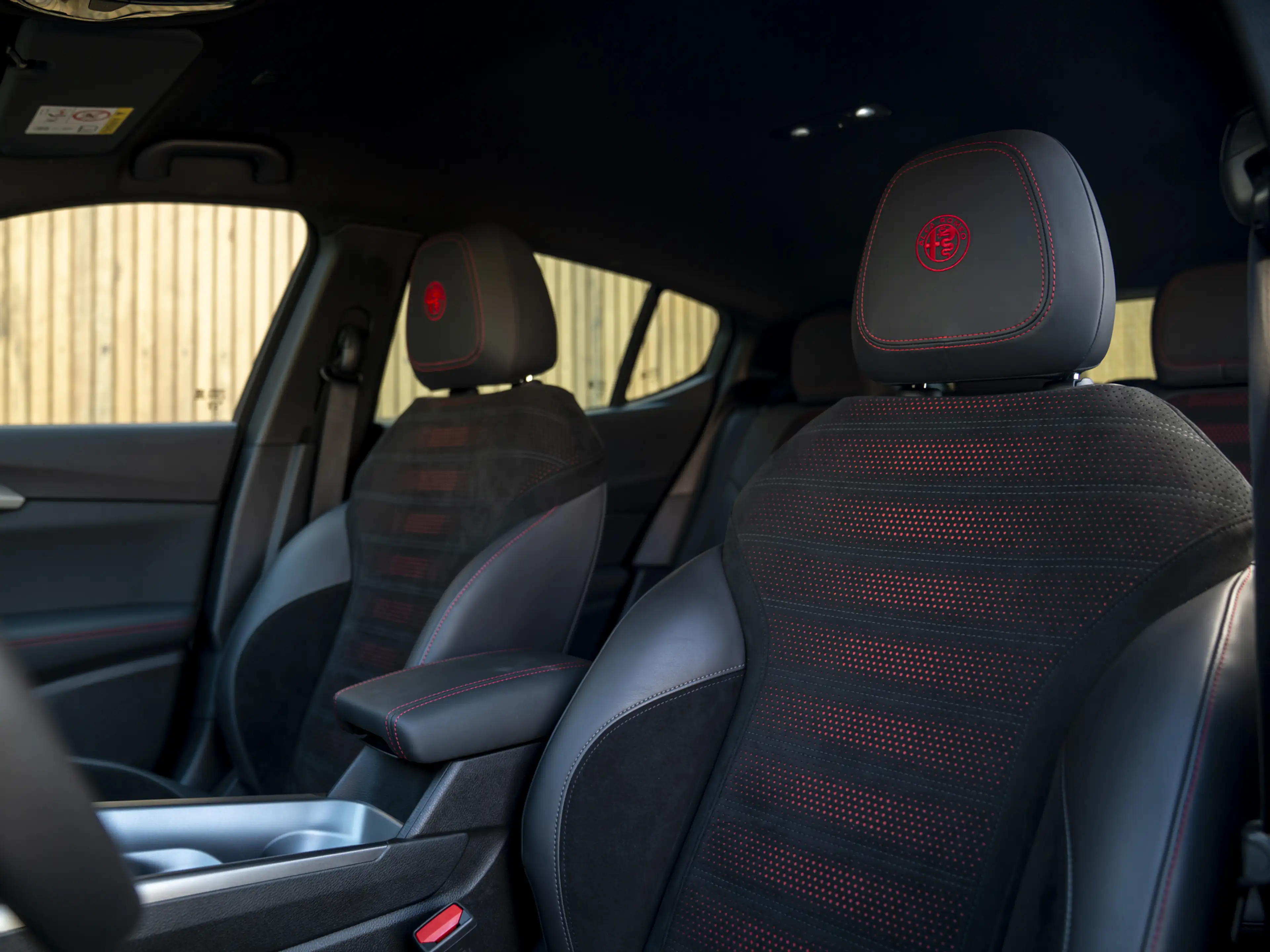 Alfa Romeo Tonale 280pk PHEV Veloce — photo 8