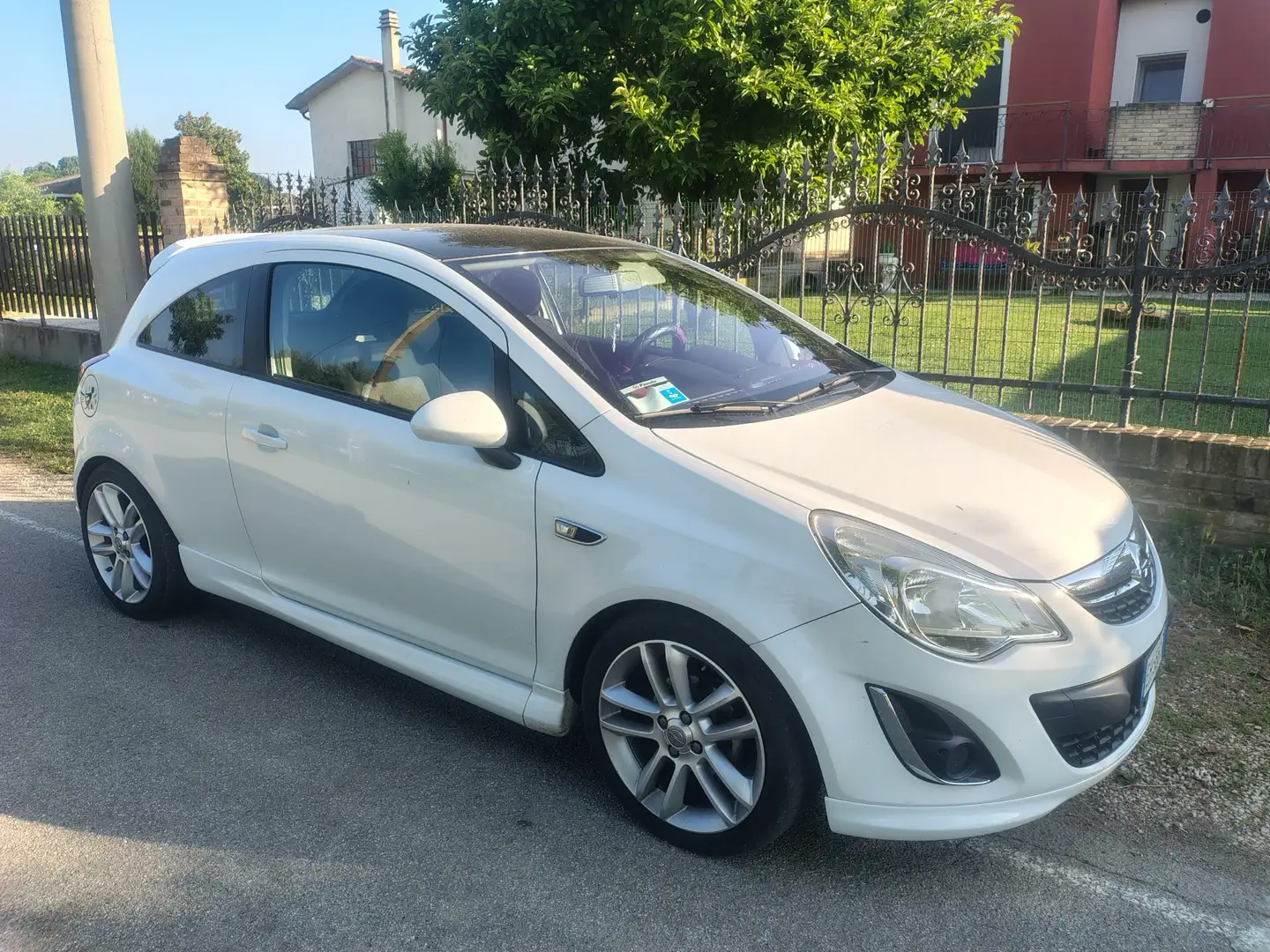 Opel Corsa 3p 1.3 cdti b-Color - 1