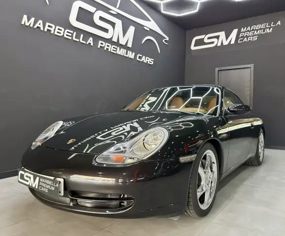 Porsche 996 Carrera 4 Coupé