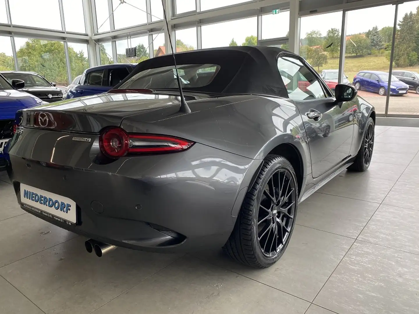 Mazda MX-5 2.0 Homura RECARO BOSE NAVI BILSTEIN BREMBO Grau - 2